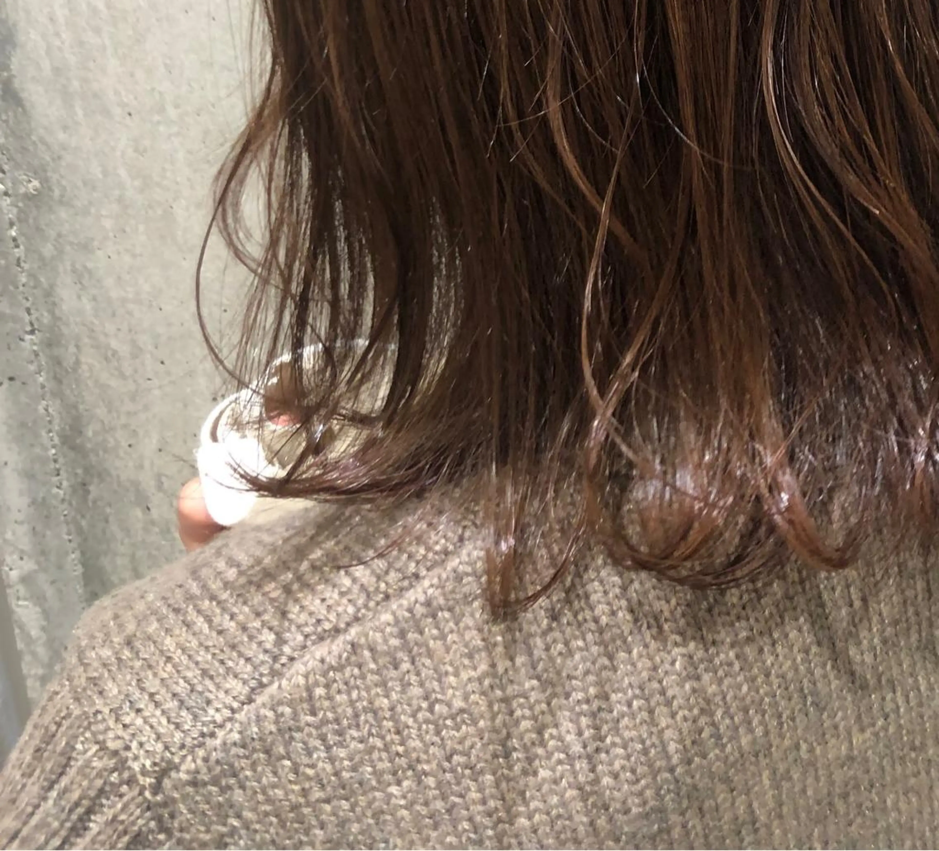 ミディアム カラー 山本 愛永のヘアスタイル