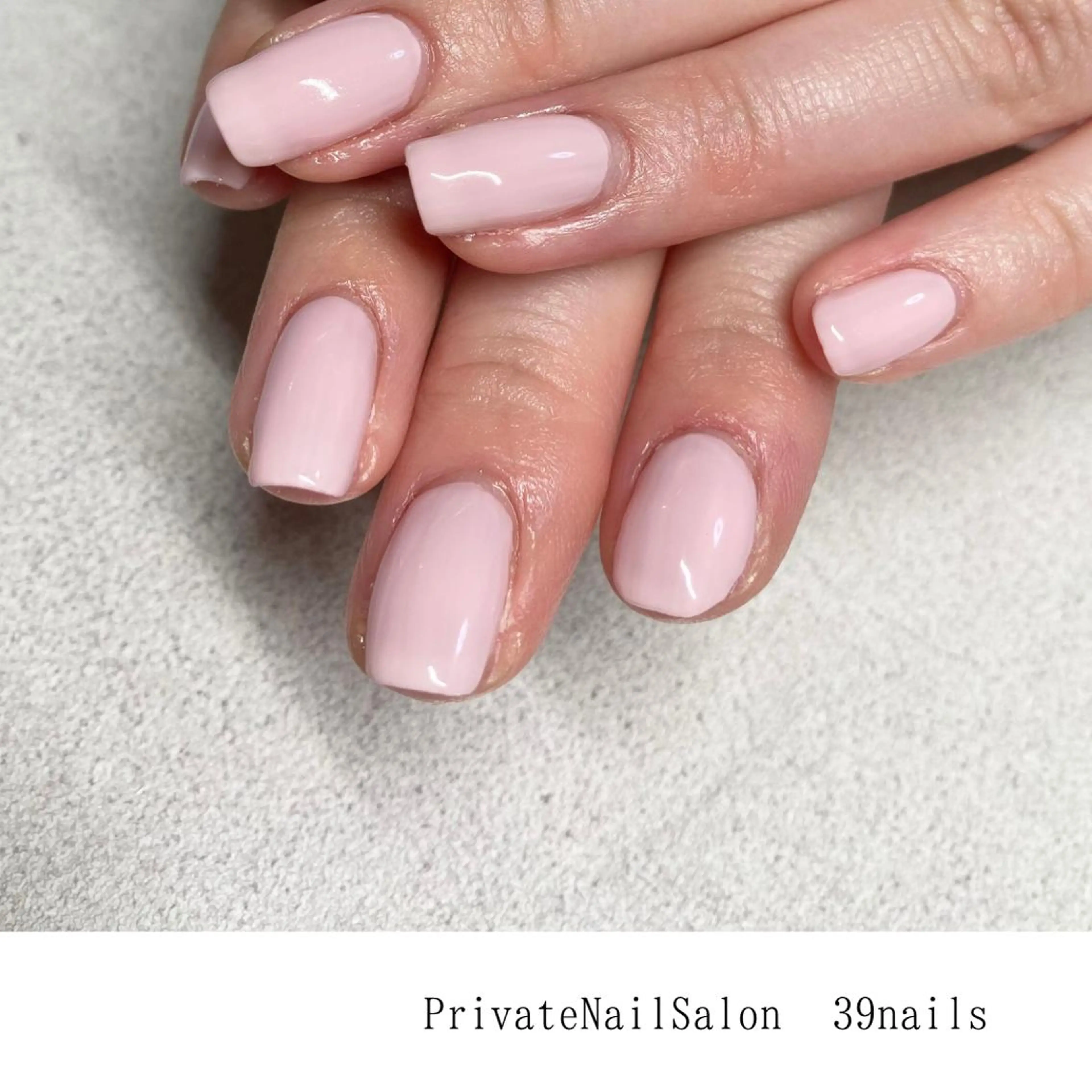 ネイル ワンカラーネイル ピンク シンプルネイル スクエアネイル ハンドネイル 39-nails EharaMikuのネイルデザイン