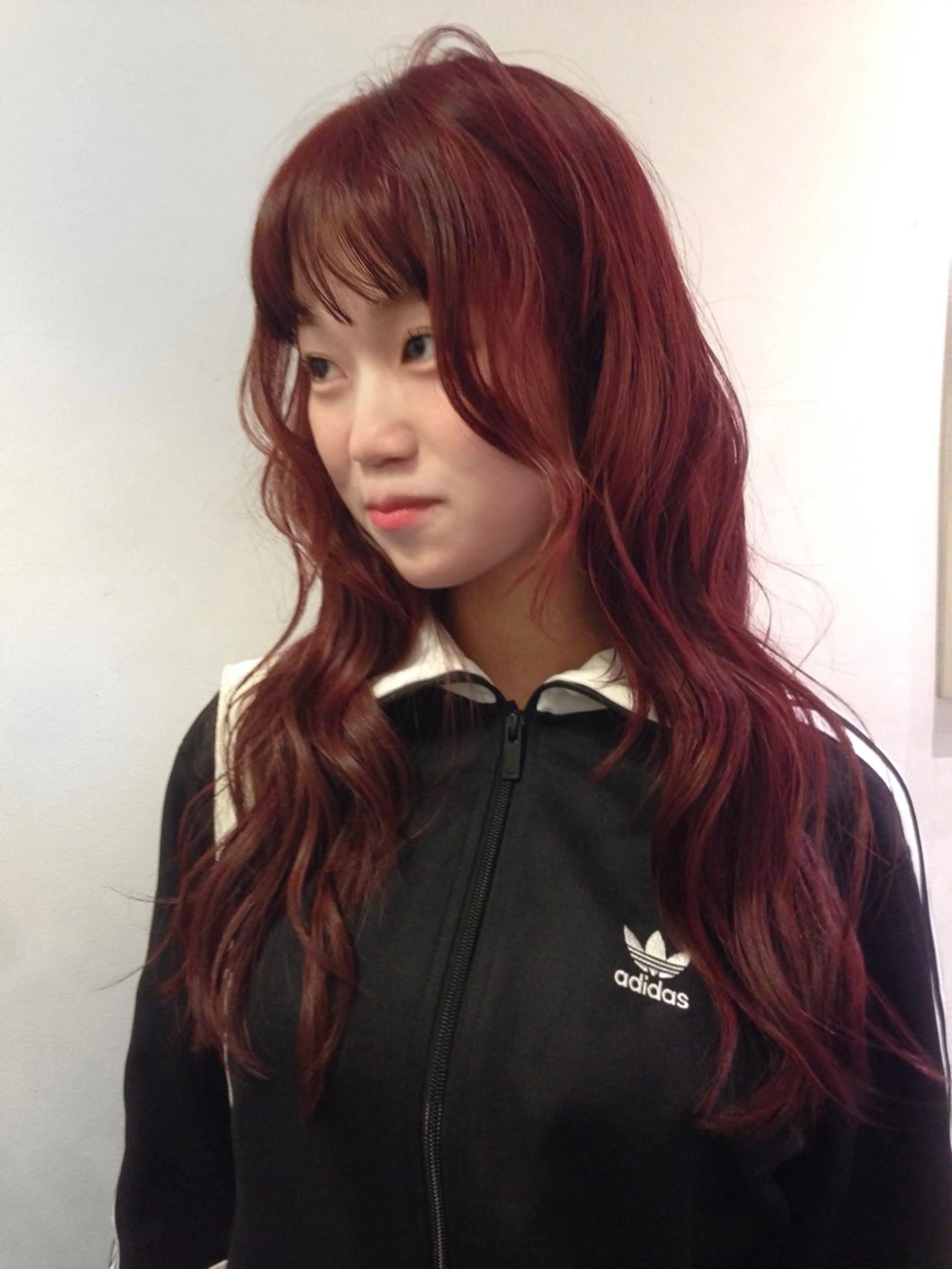 ロング anna 韓国レイヤ ー/ ハッシュカットのヘアスタイル