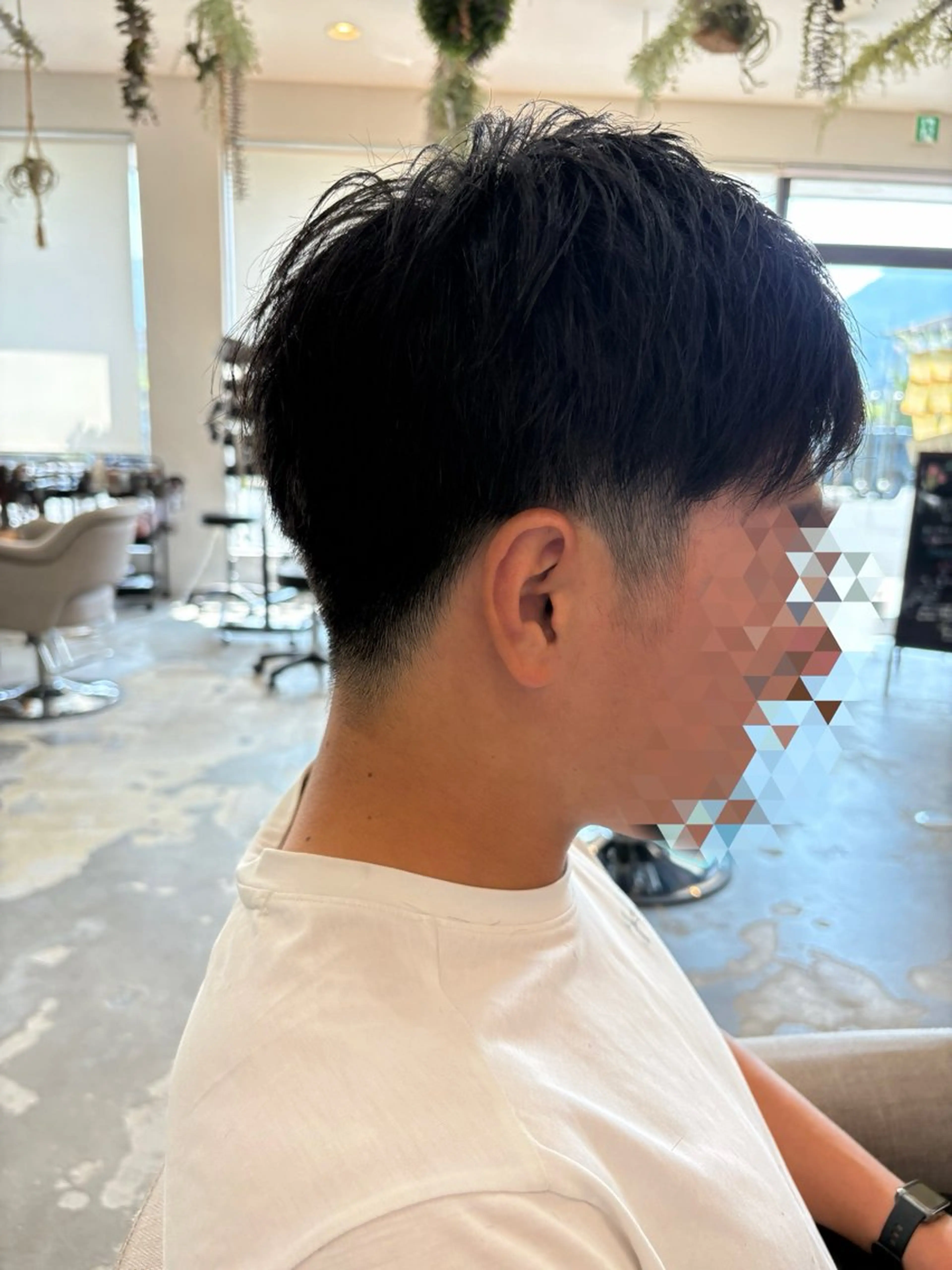 ショート メンズ マッシュ ツーブロック 刈り上げ くせ毛 レイヤーカット 新畑 京子のヘアスタイル