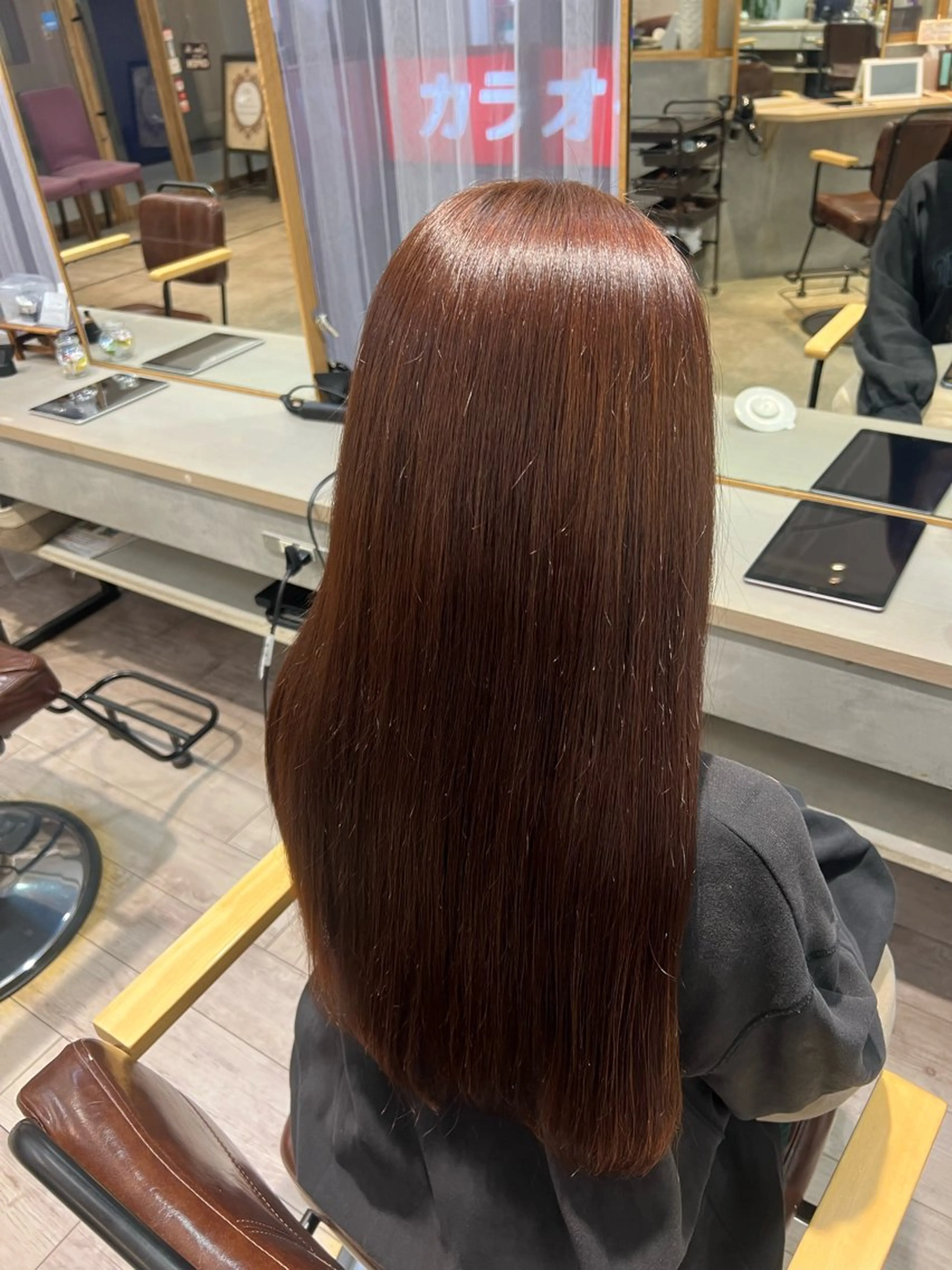 【平日20時以降】暖色ワンカラー（ブリーチなし）➕トリートメントʚ🎀ɞの写真