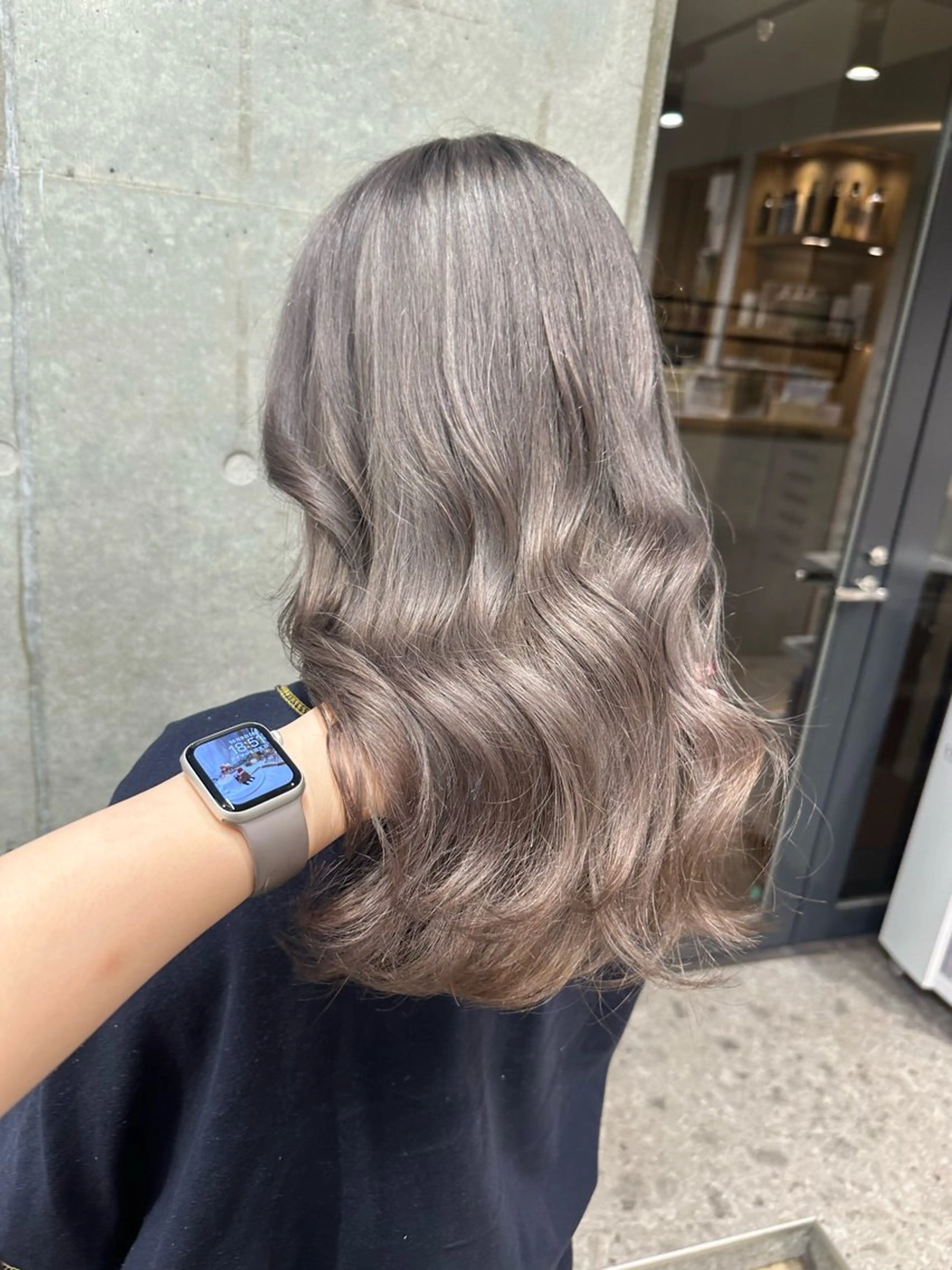 ミディアム ヘアカラー ︎🤎W color MIYU‎🤎のヘアスタイル