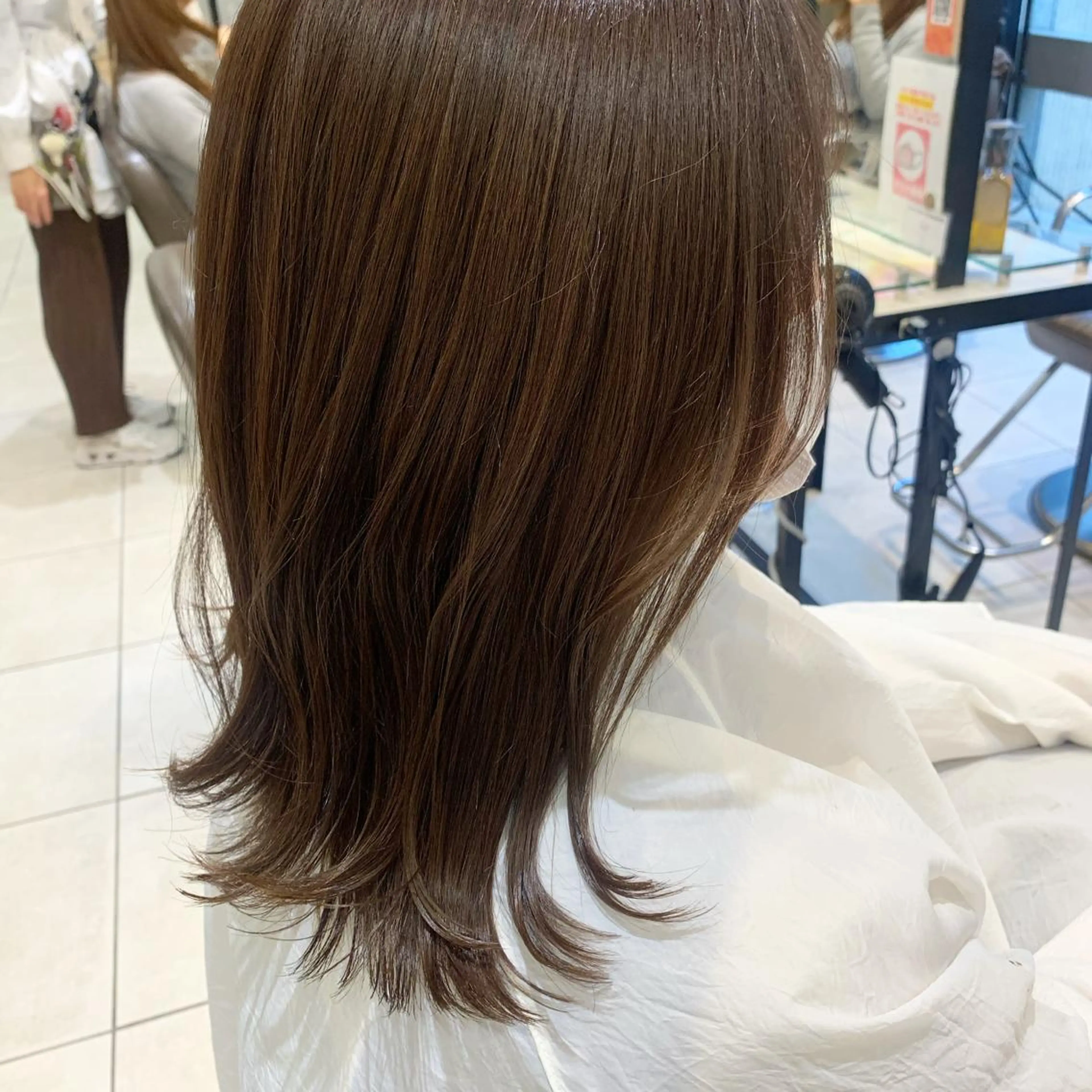 ミディアム カット ヘアカラー トリートメント 髪質改善/縮毛矯正 🎀小林 唯 🎀のヘアスタイル