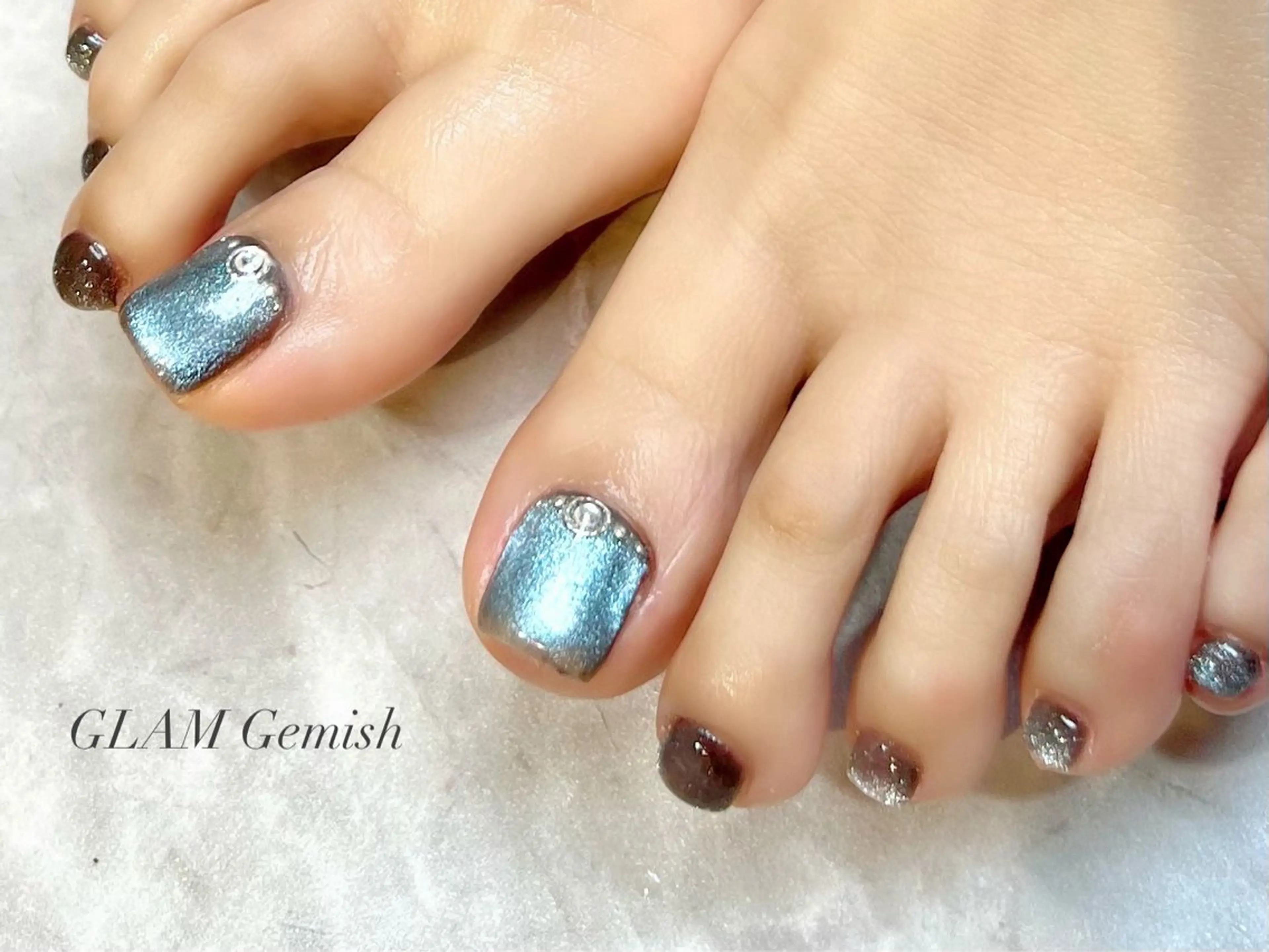 ネイル フットネイル フットネイル 藤崎 恵梨香のネイルデザイン