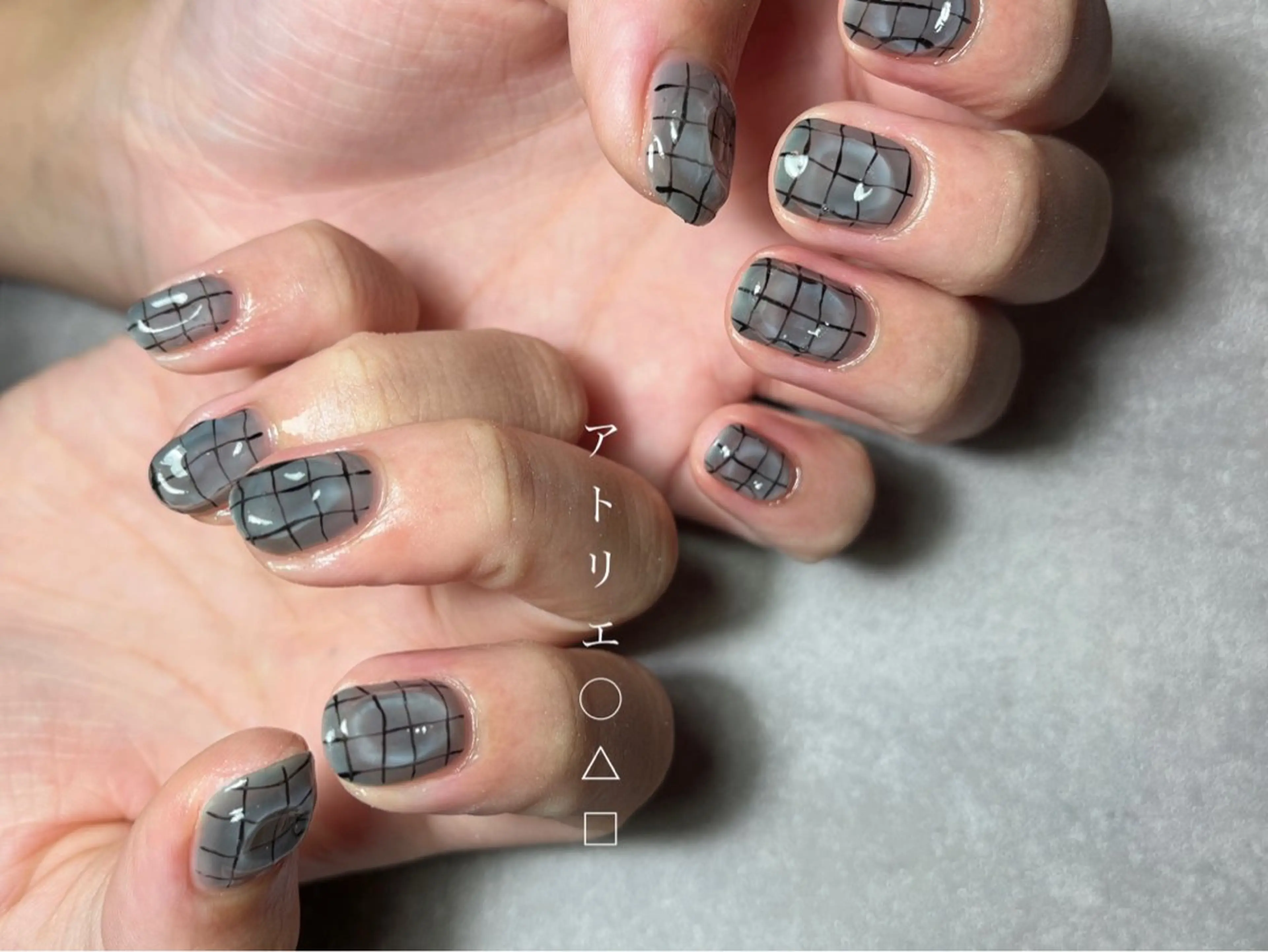 ネイル ハンドネイル アトリエ ○△□のネイルデザイン