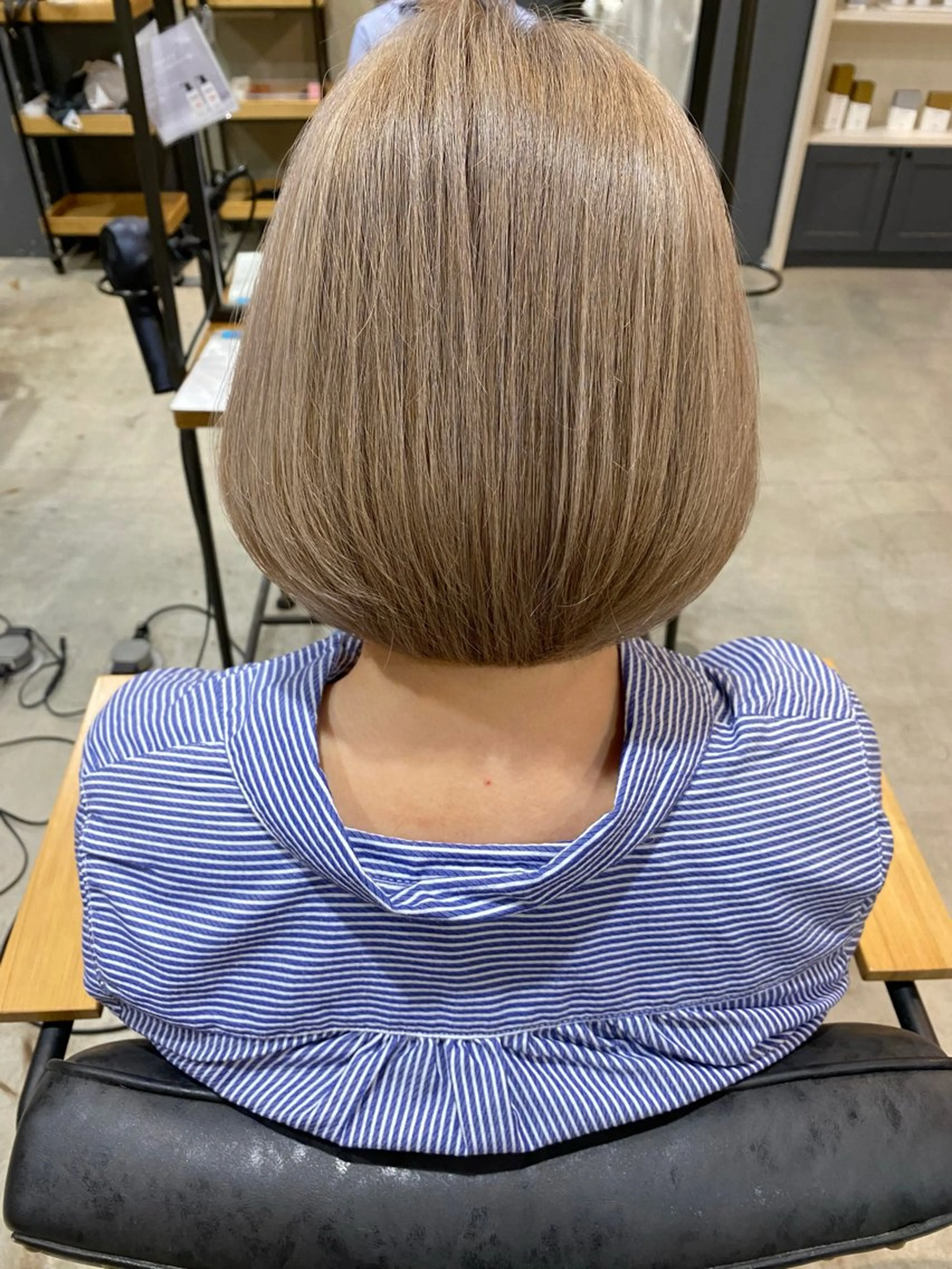 ショート カラー 🩷🍭中津・梅田 エリア🍬💜のヘアスタイル