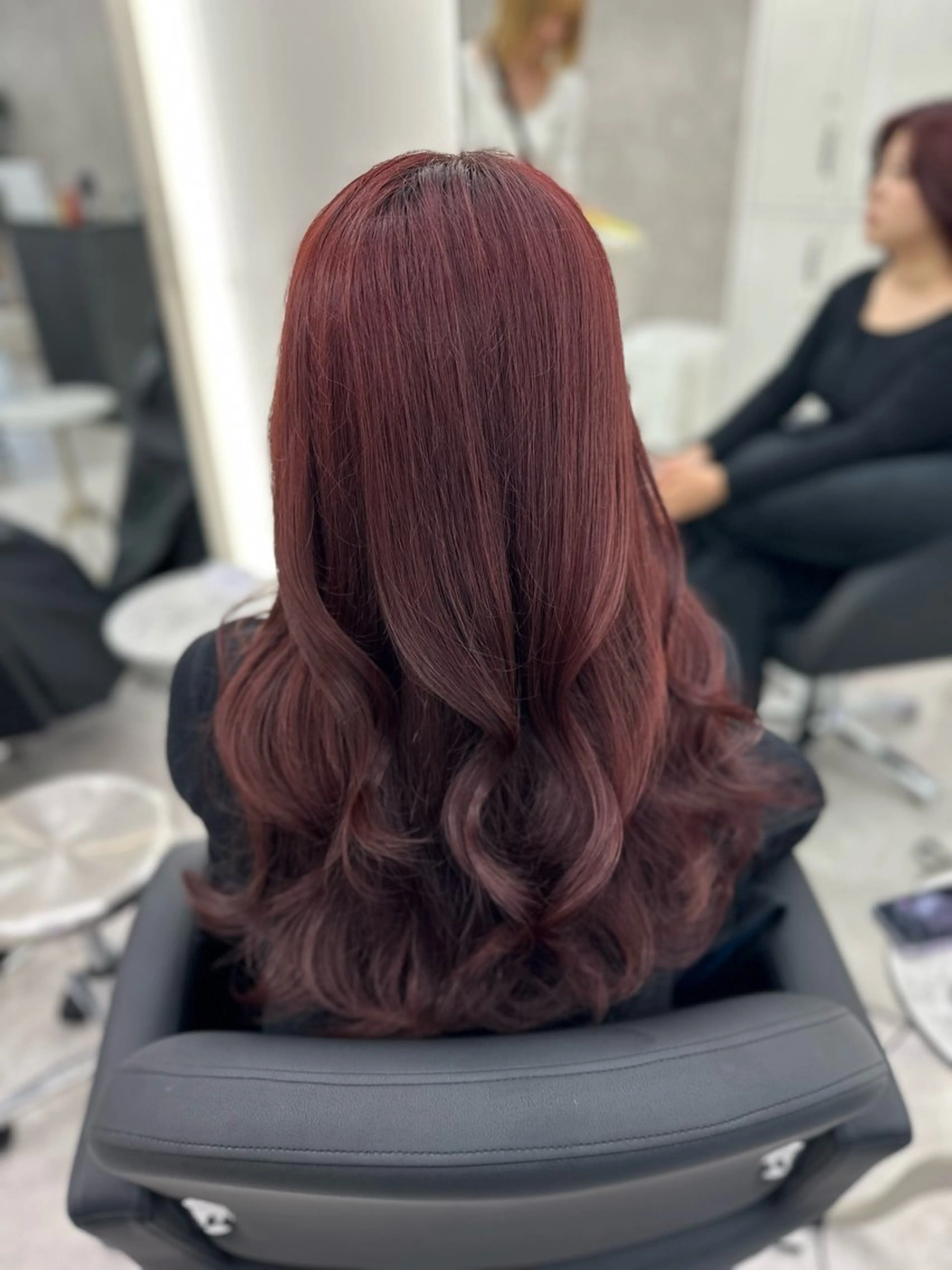 ロング カラー Itsuki/心斎橋 髪質改善/暗髪カラーのヘアスタイル