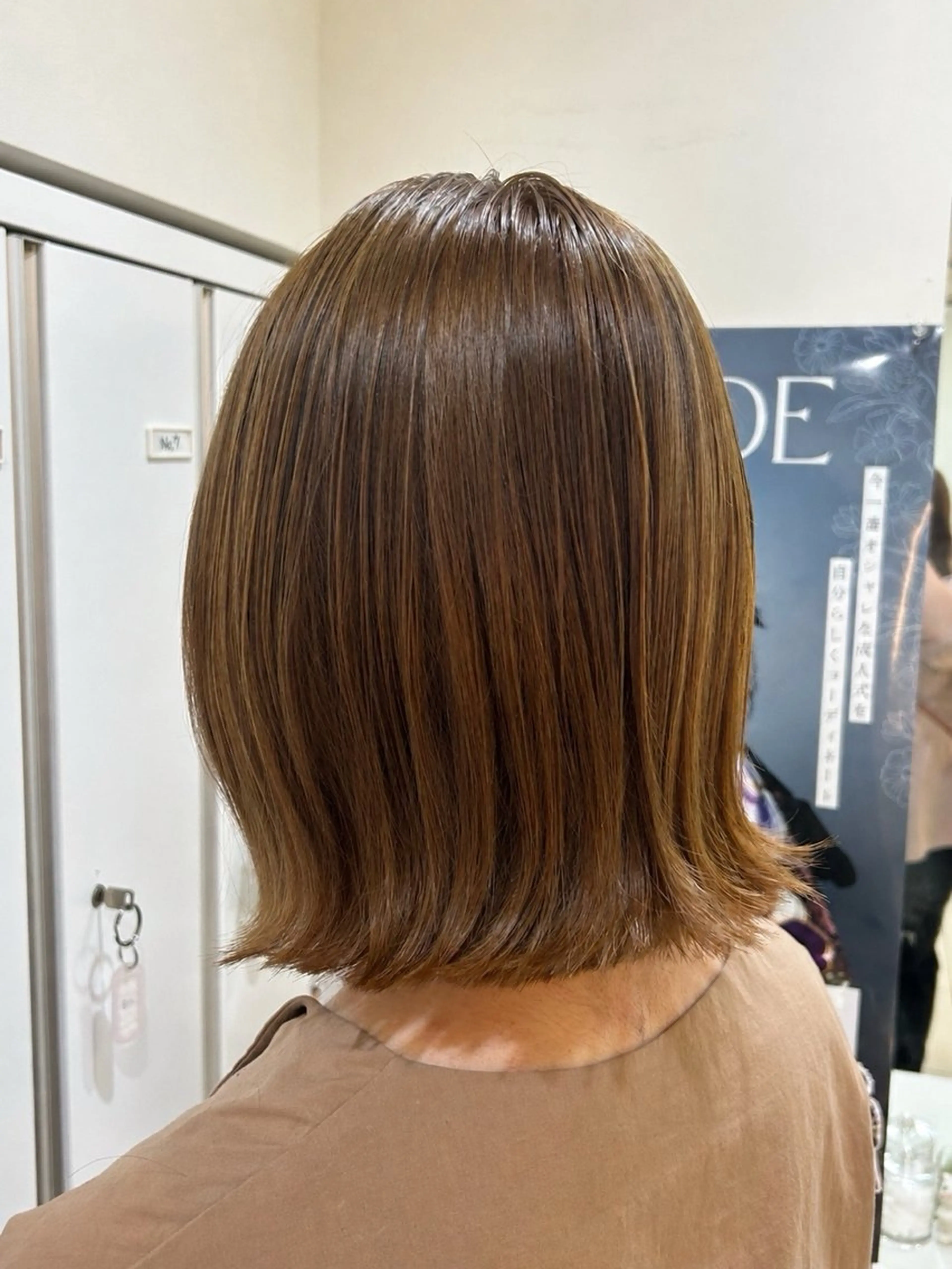 セミロング カラー カット ヘアカラー ゆめ ベージュカラーのヘアスタイル