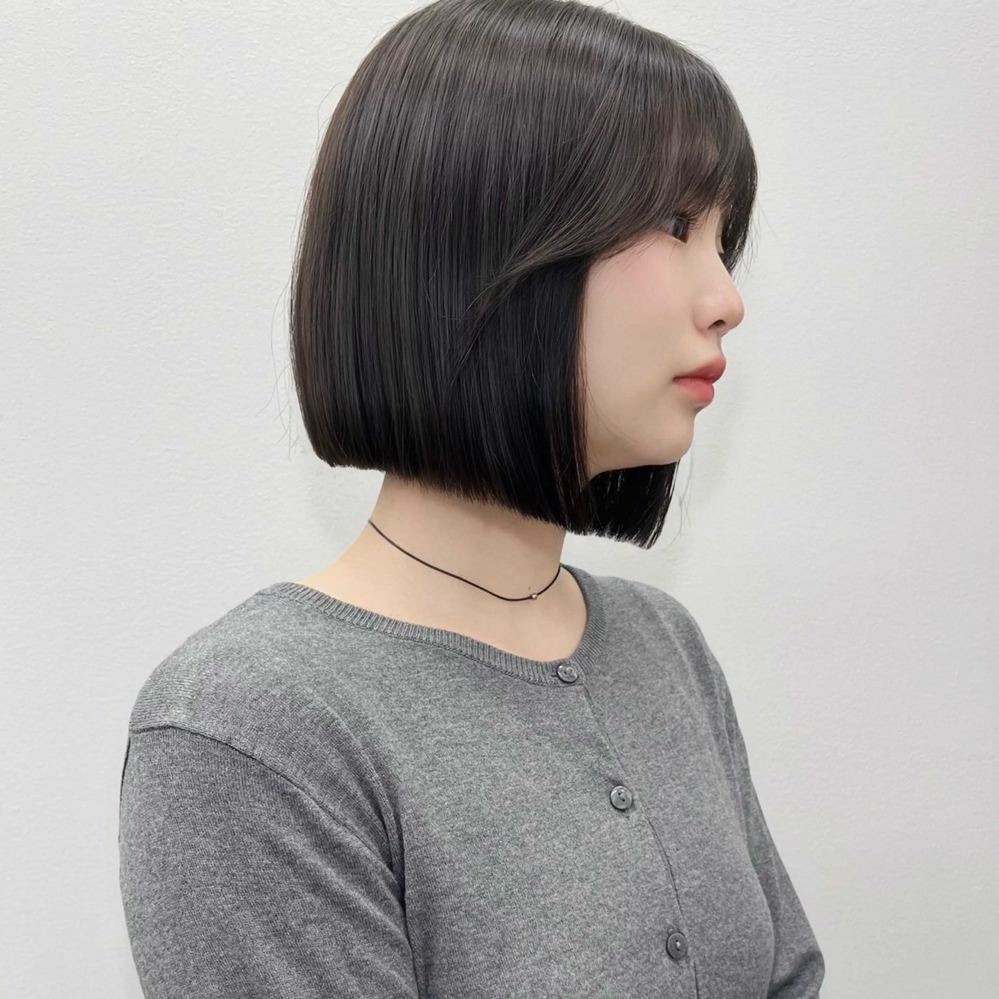 ☑️これからの季節に☔️ カット+縮毛矯正 ¥15000の写真