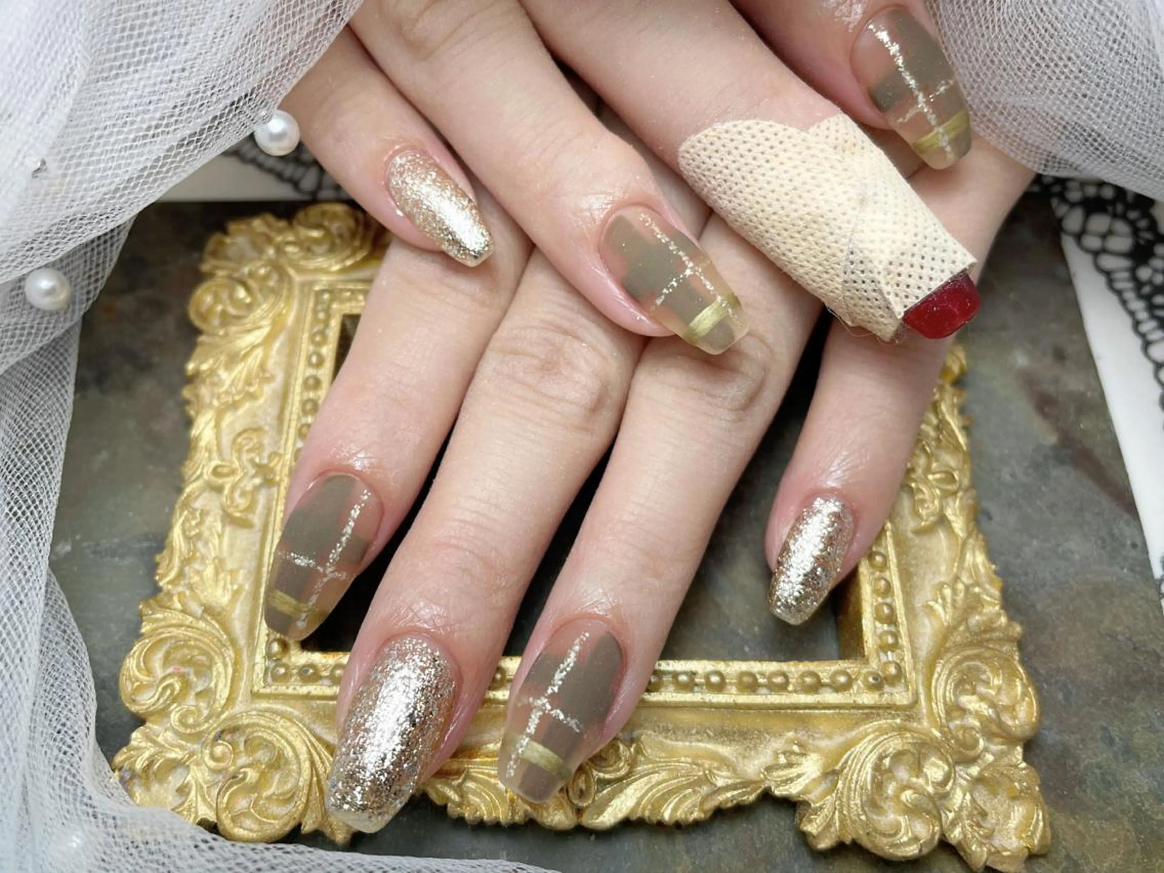 ネイル ハンドネイル マジックミラー所属・マジック ミラーのネイルデザイン