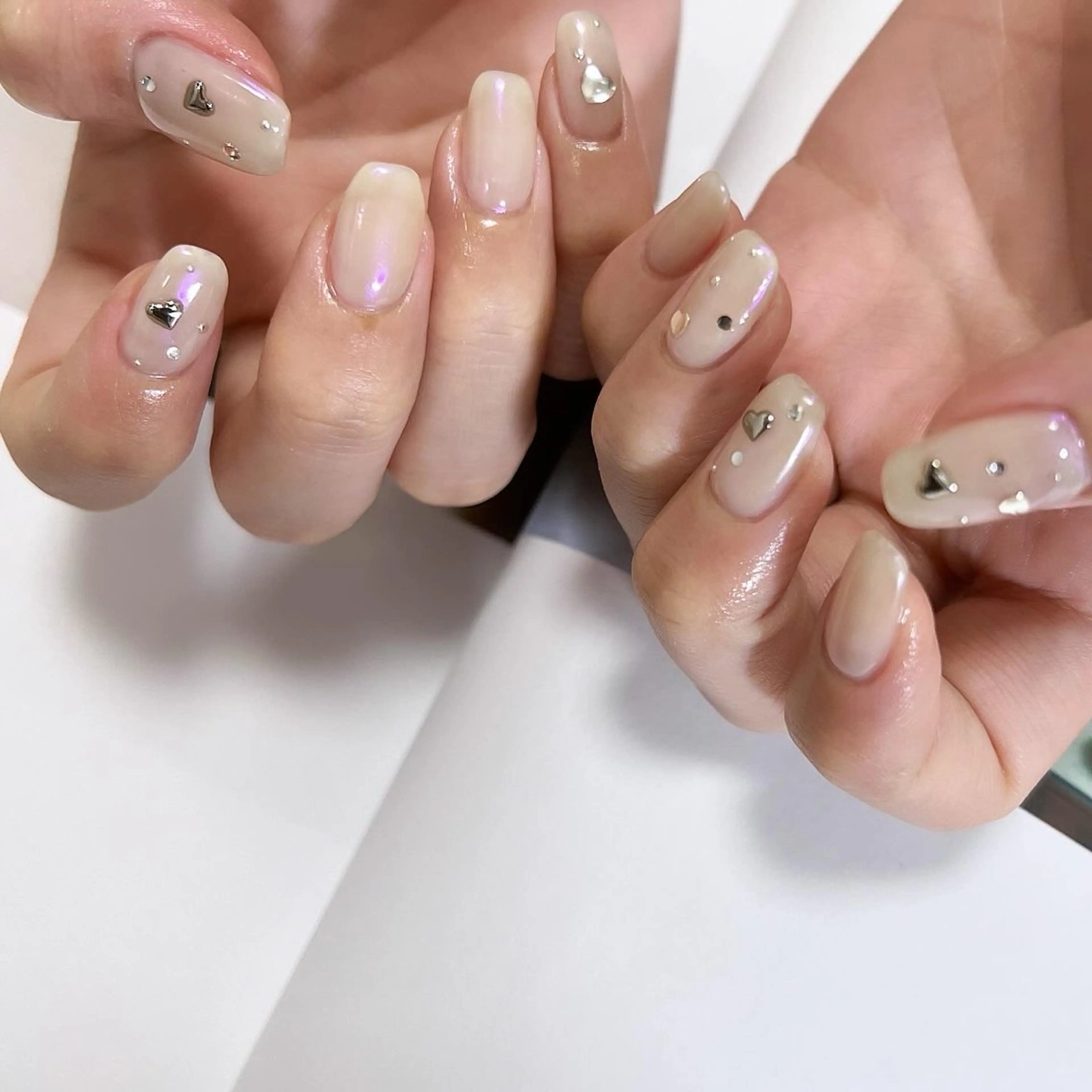 ネイル ハート ミラーネイル パープル 春ネイル ストーンネイル ハンドネイル pointillé .ayaのネイルデザイン