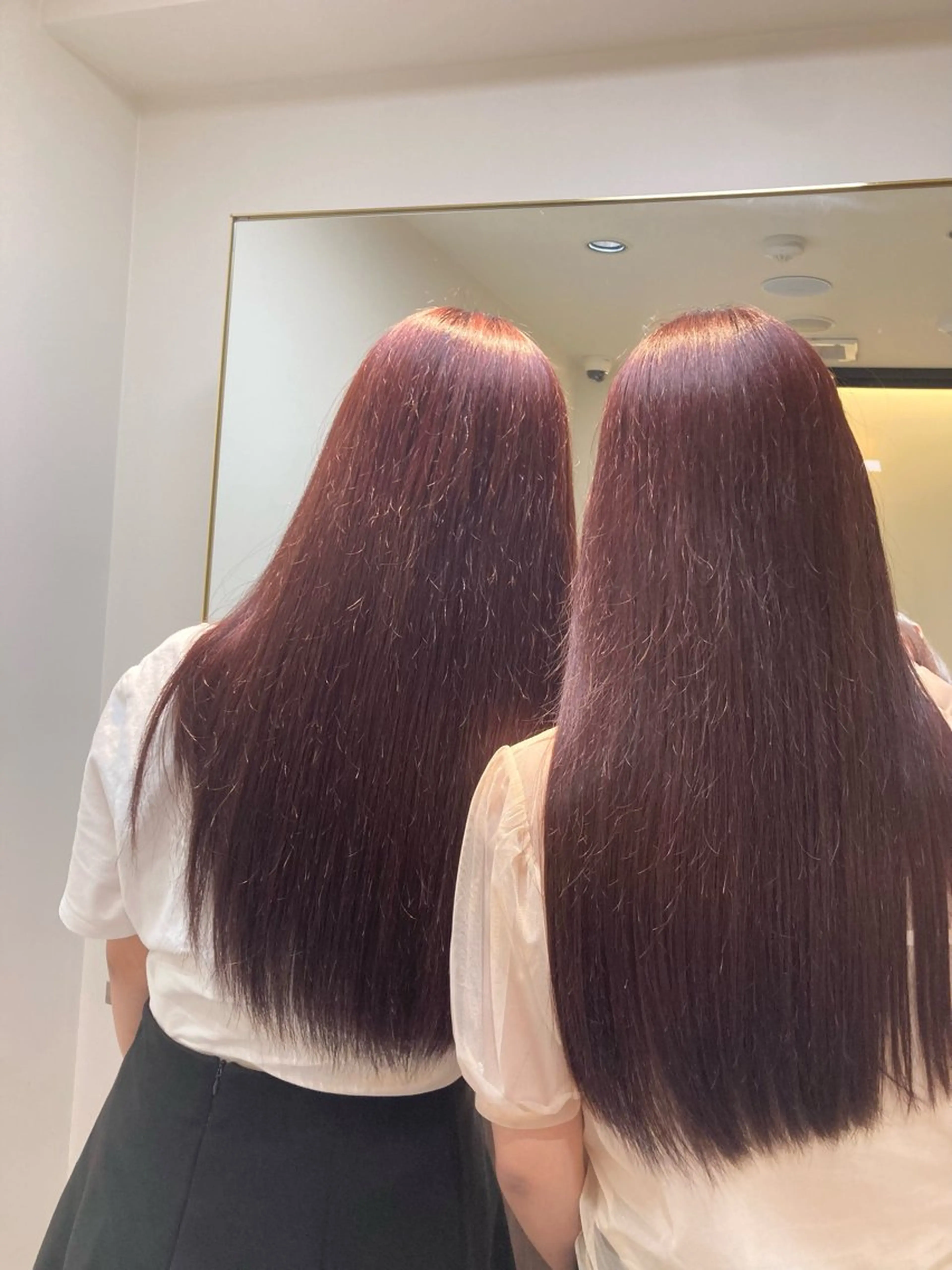 ロング カラー ブリーチ ブリーチなしカラー ピンクカラー ヘアカラー ピンクカラー🎀 米津 美佑のヘアスタイル