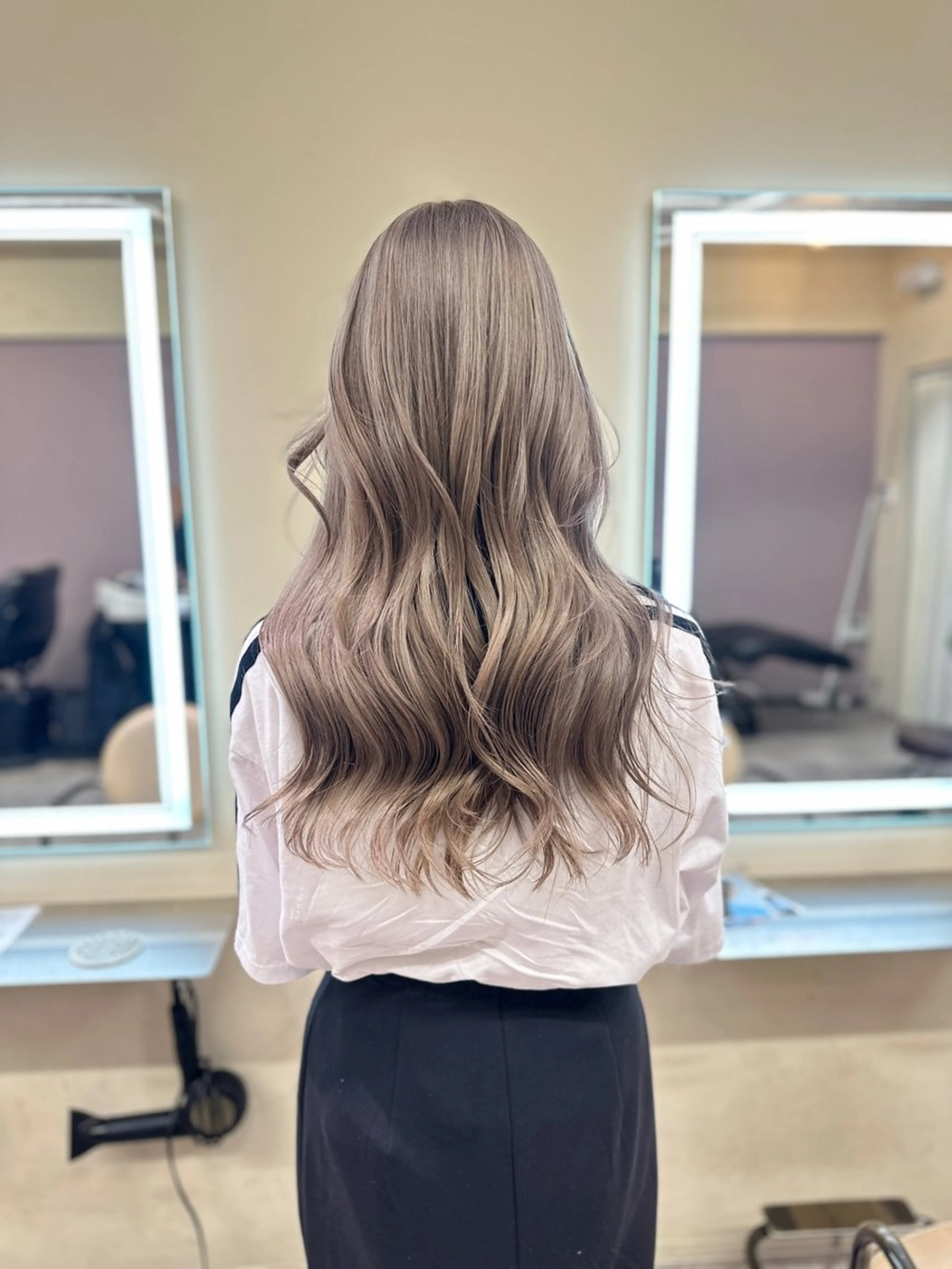 ロング カラー バレイヤージュ ベージュカラー ブリーチ ケアブリーチ デザインカラー カット ヘアカラー トリートメント opus 店長大和 レイヤー/赤み消しのヘアスタイル
