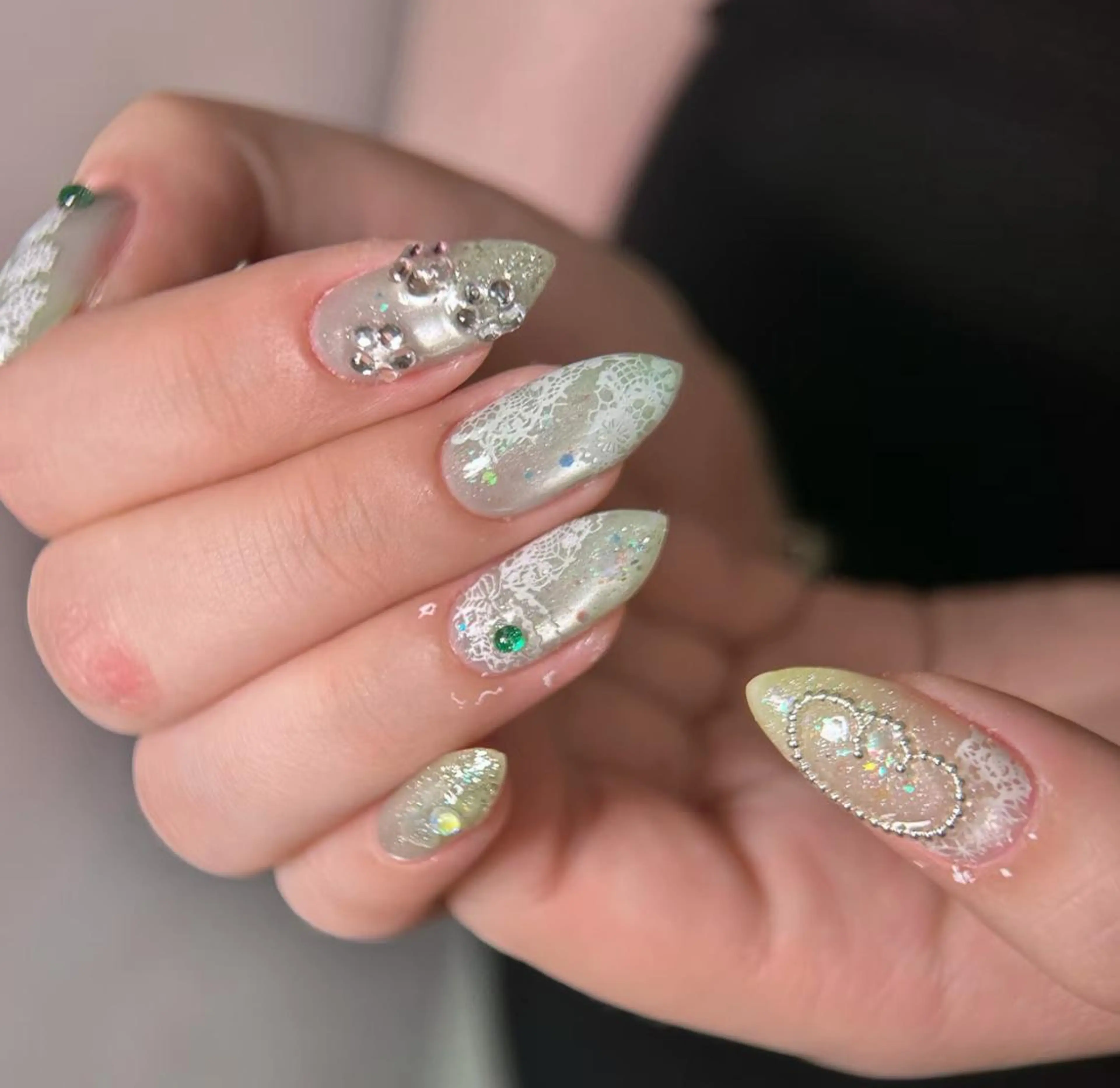 ネイル ハンドネイル ル ルのネイルデザイン