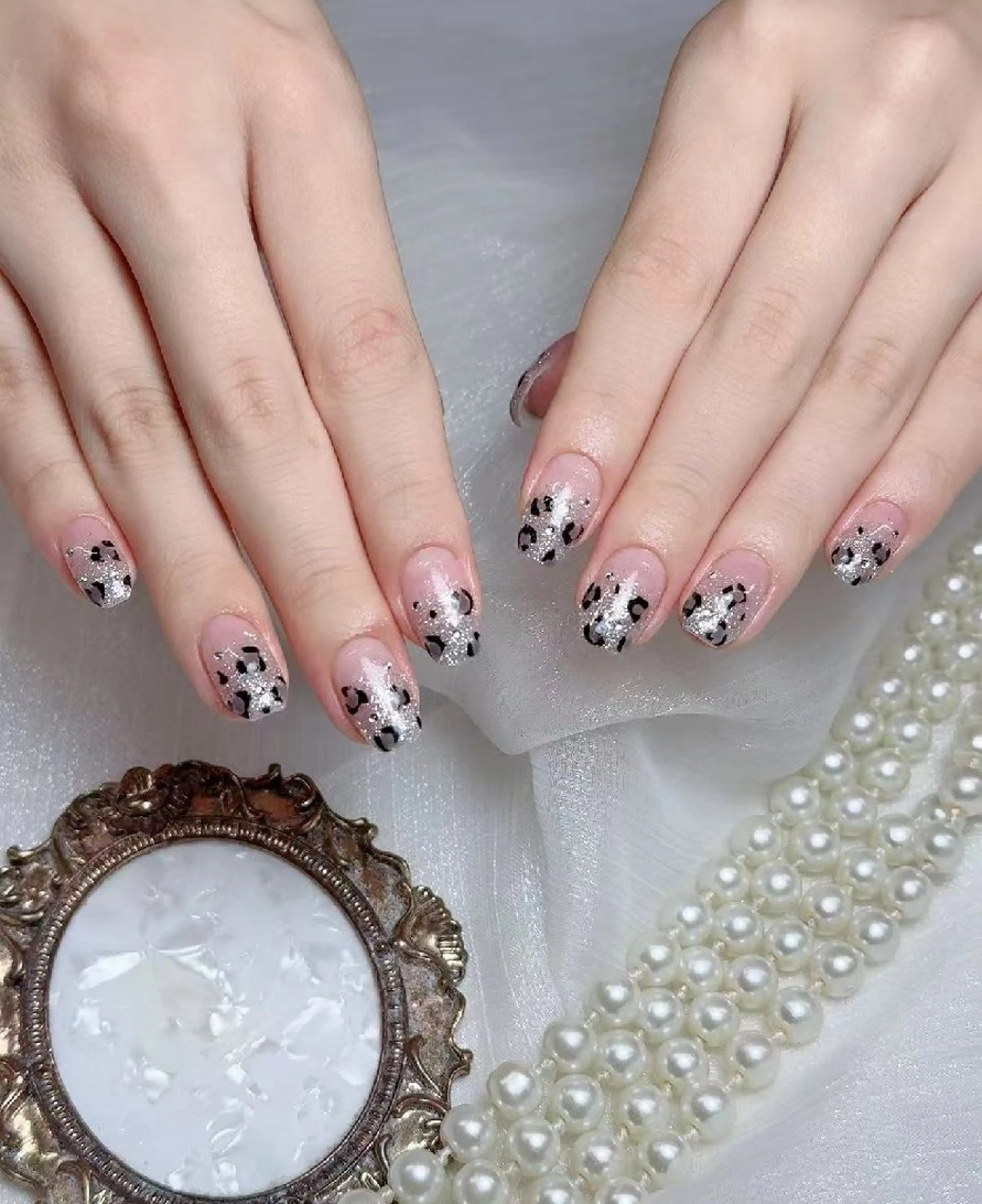 ネイル ENsalon AKIRAのネイルデザイン