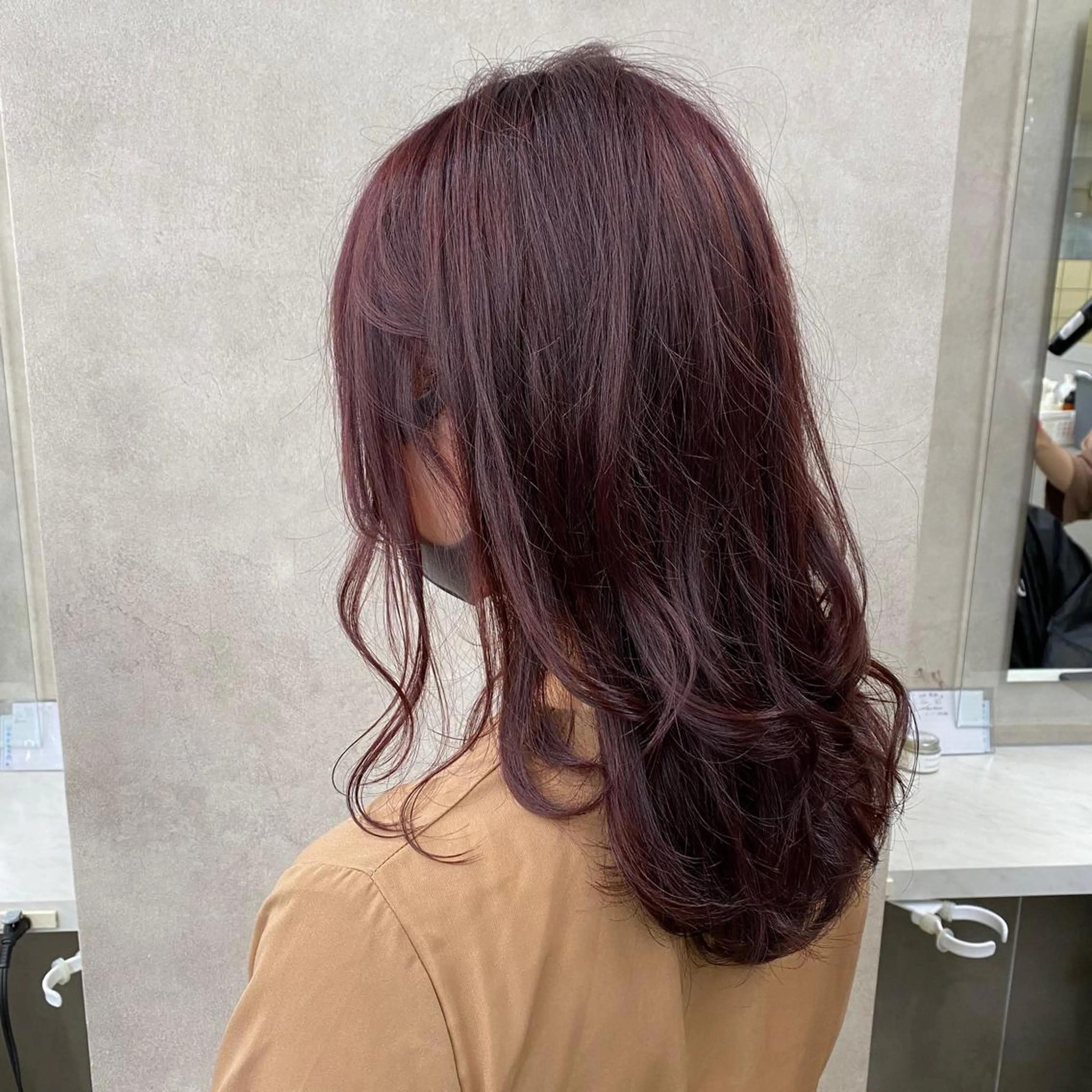 ミディアム カラー ヘアアレンジ 韓国風ベージュ🤎 赤みなし🌿横浜🤎のヘアスタイル