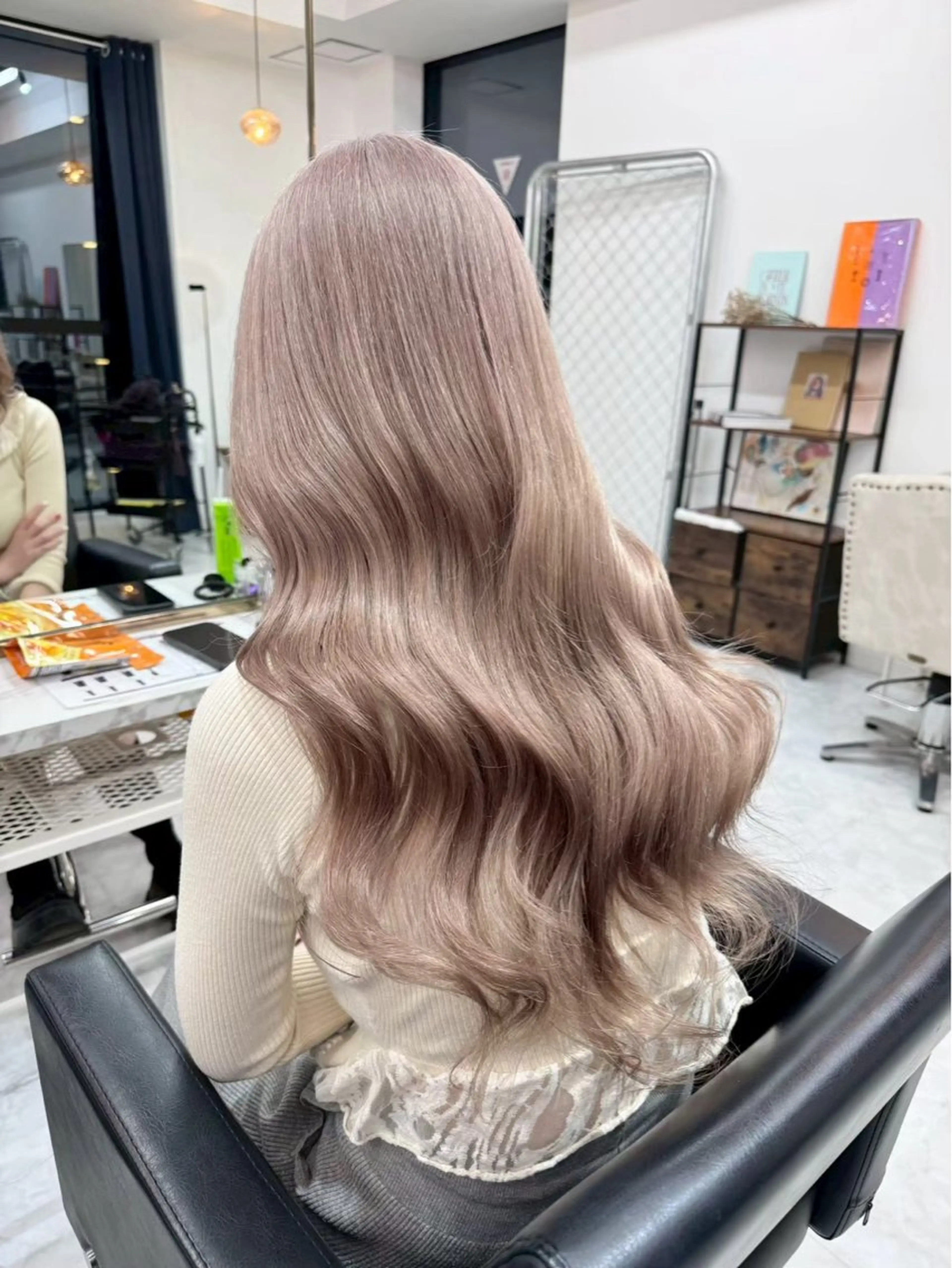 ロング ☪️個性派ハイトーン coco🍀︎✨のヘアスタイル