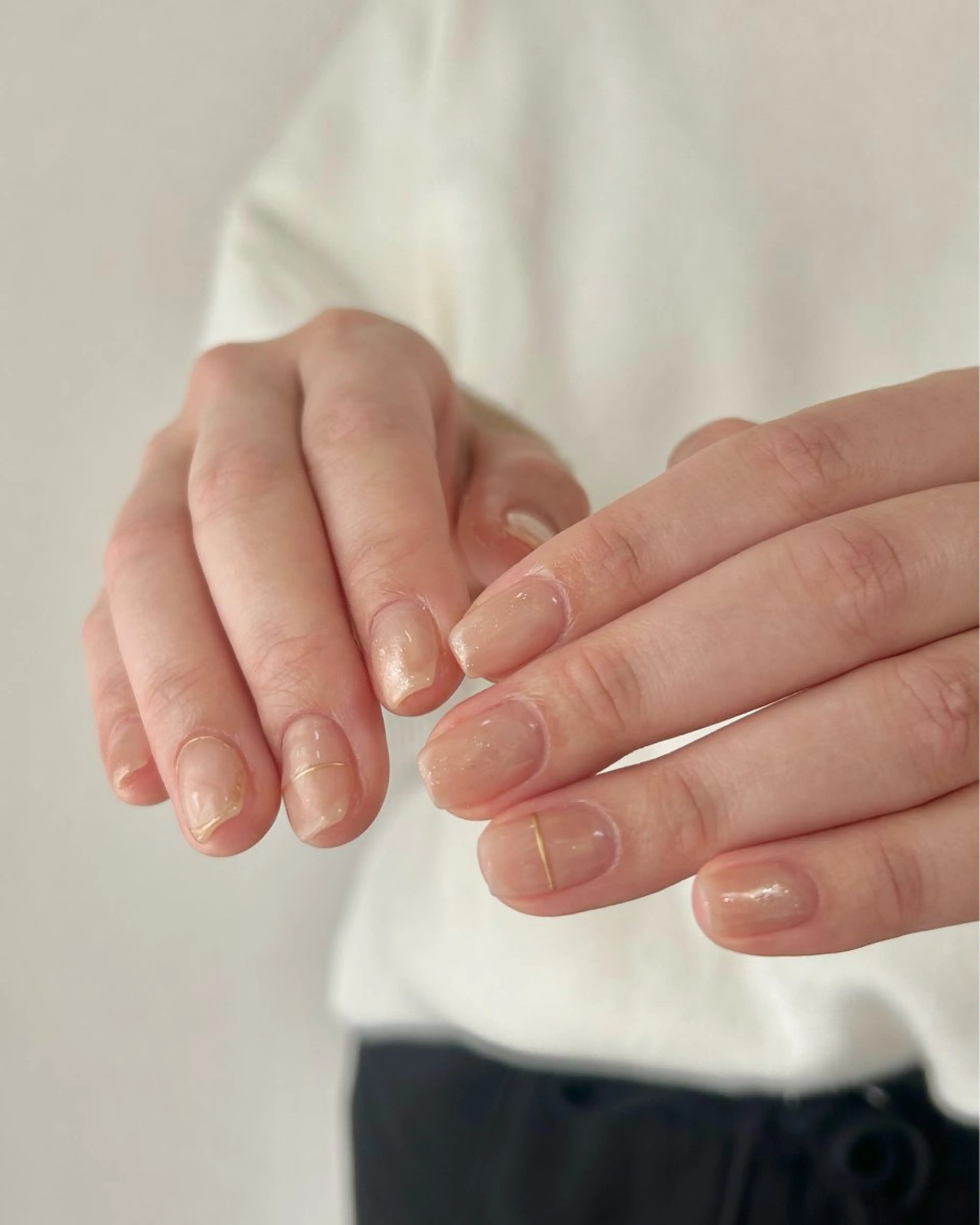 ネイル ニュアンスネイル ぷっくりネイル 𓂃toi. 儚げnuanceのネイルデザイン