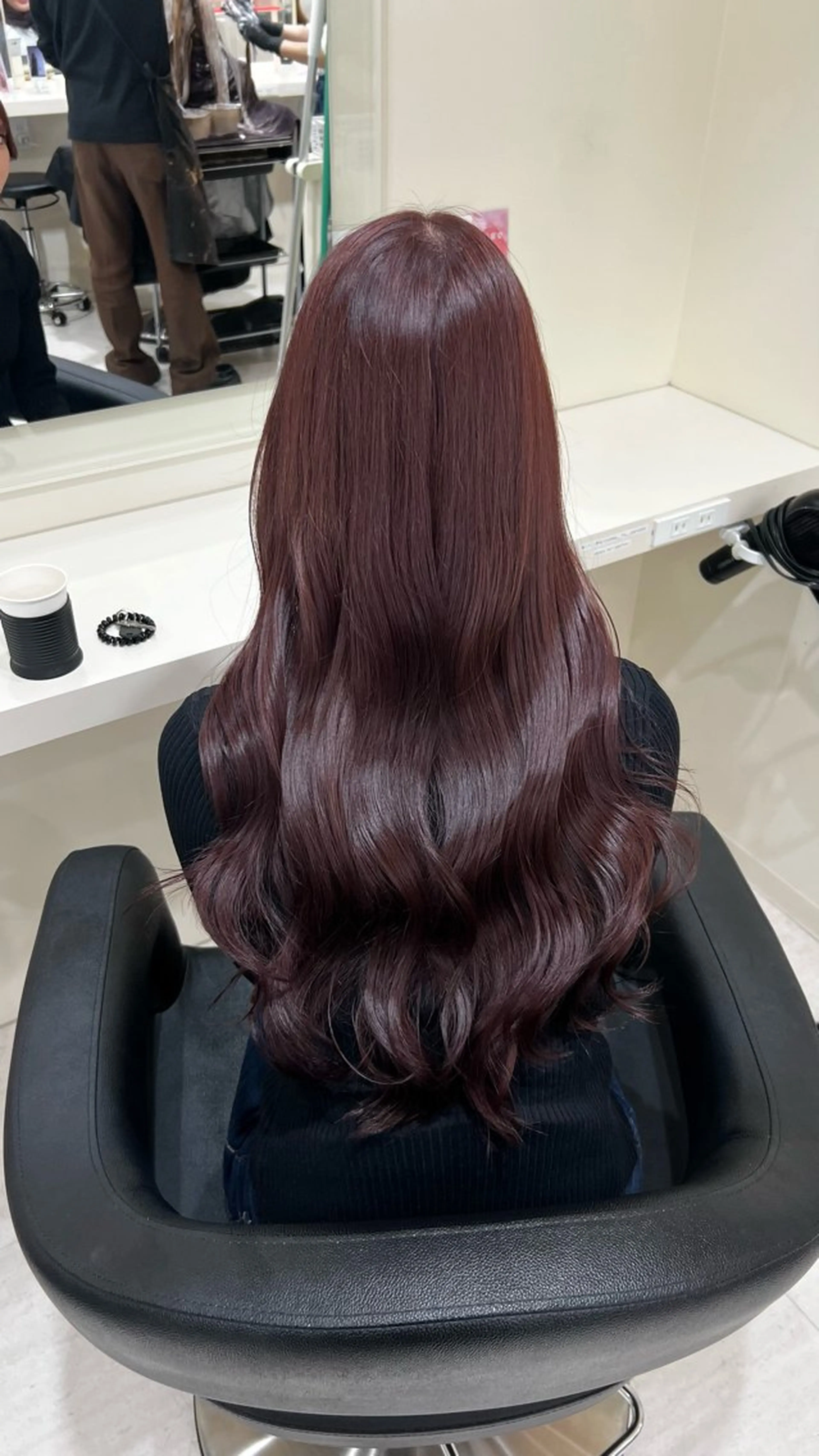 ロング カラー ヘアアレンジ ヘアカラー 韓国レイヤー＆ピンク 艶髪🩶maikoのヘアスタイル