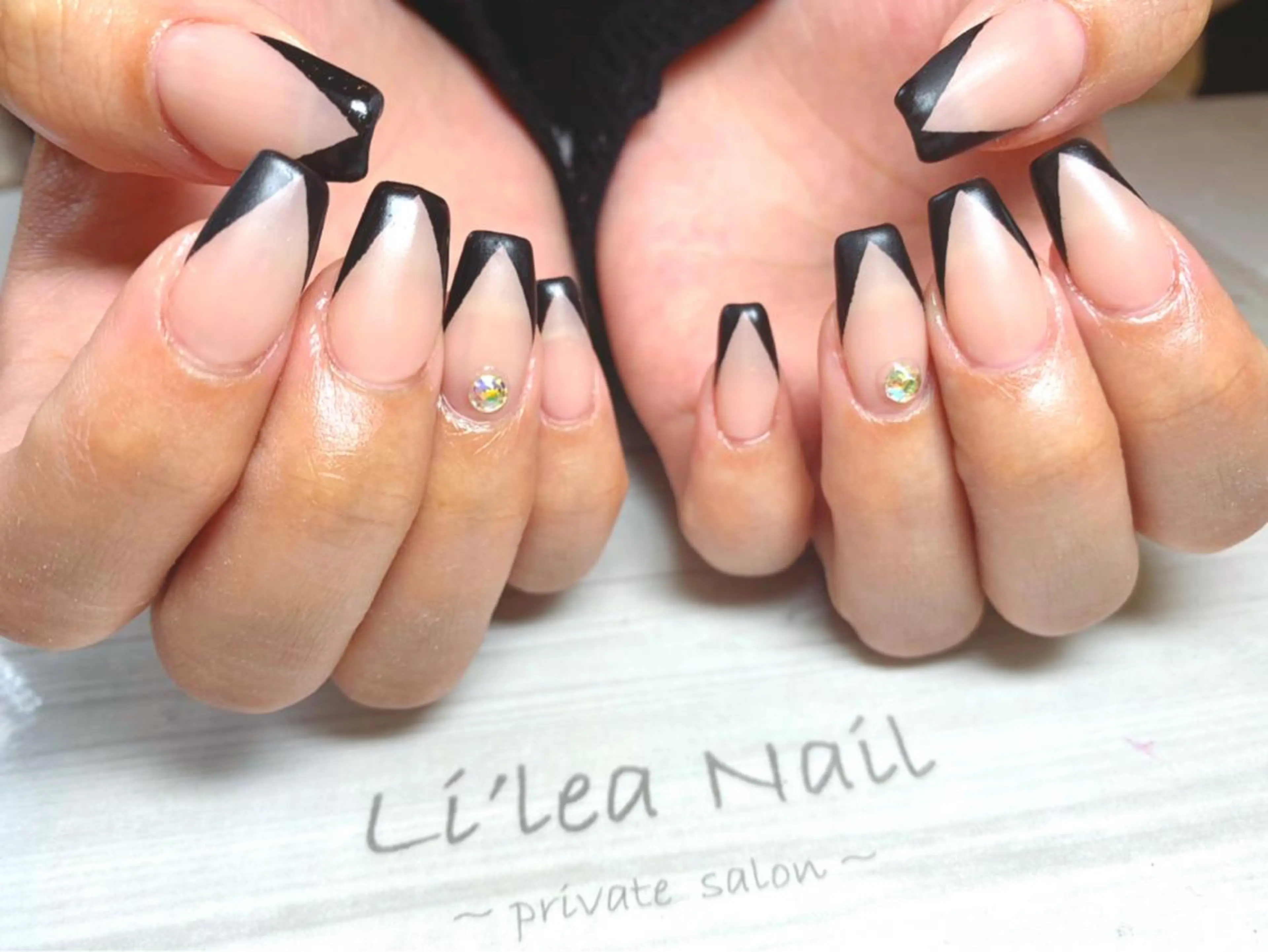 ネイル Li'leaNail AINAのネイルデザイン