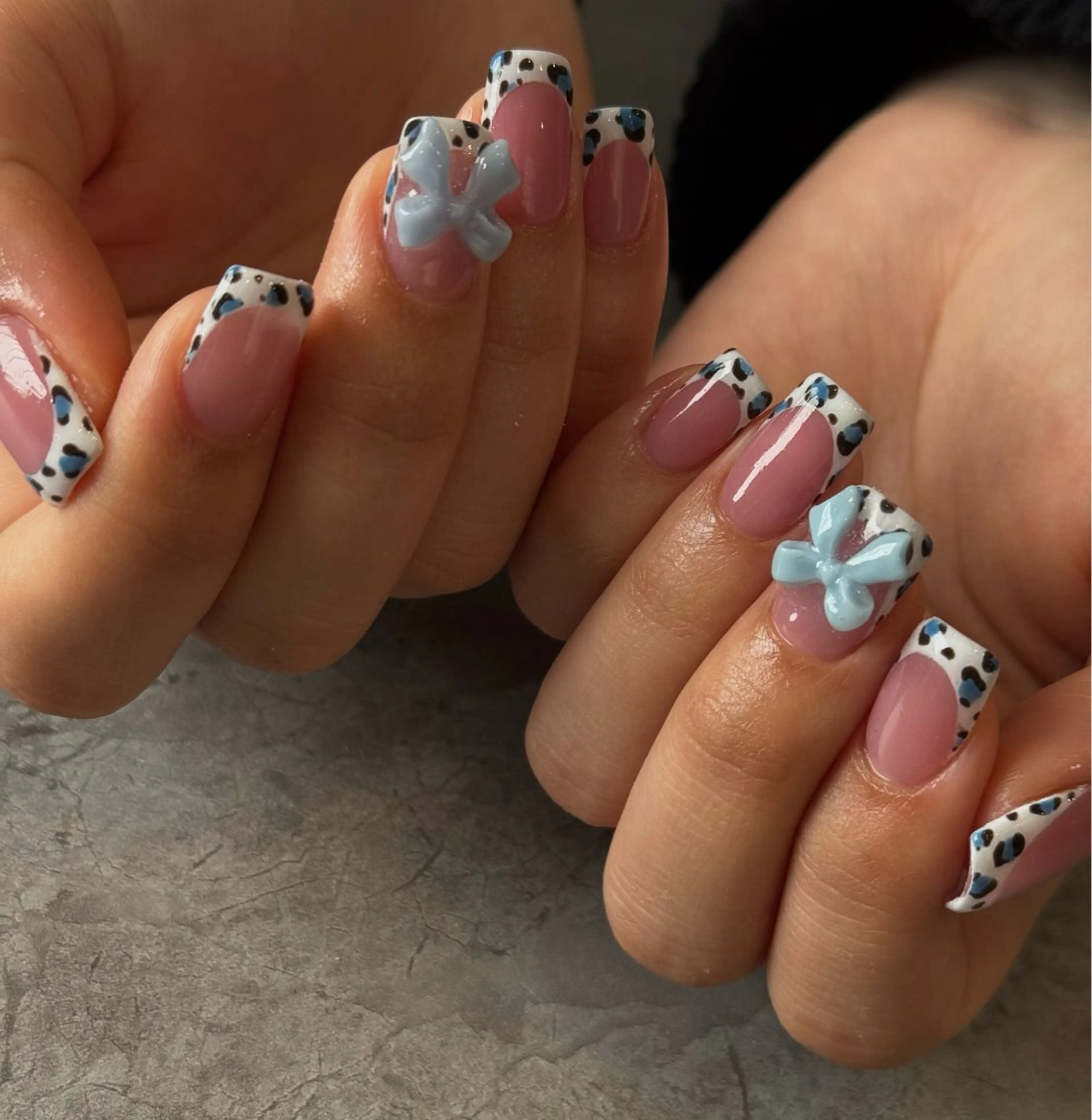 ネイル アニマル柄 フレンチネイル ハンドネイル Blé nailのネイルデザイン