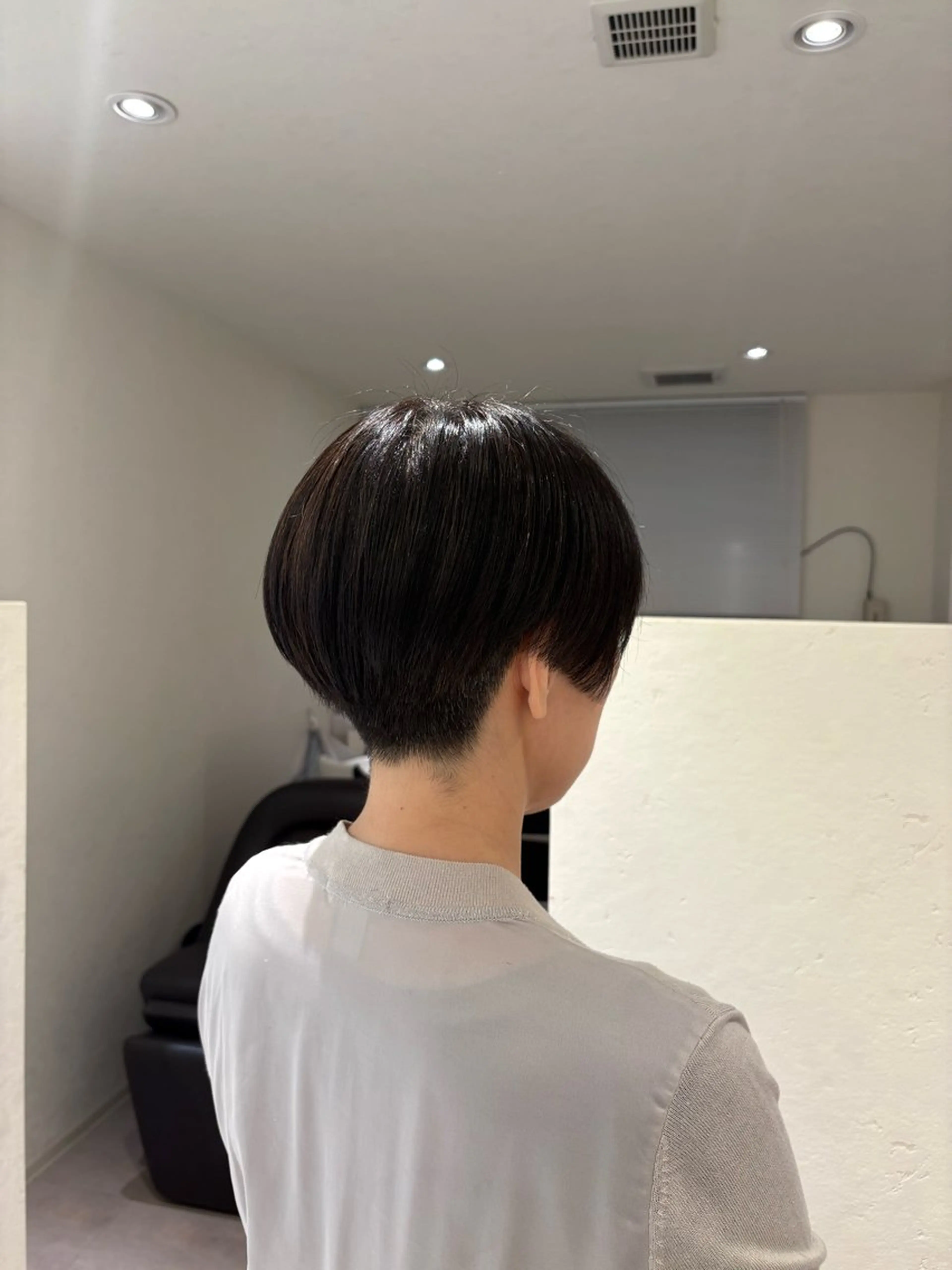 ショート 佃 風子のヘアスタイル