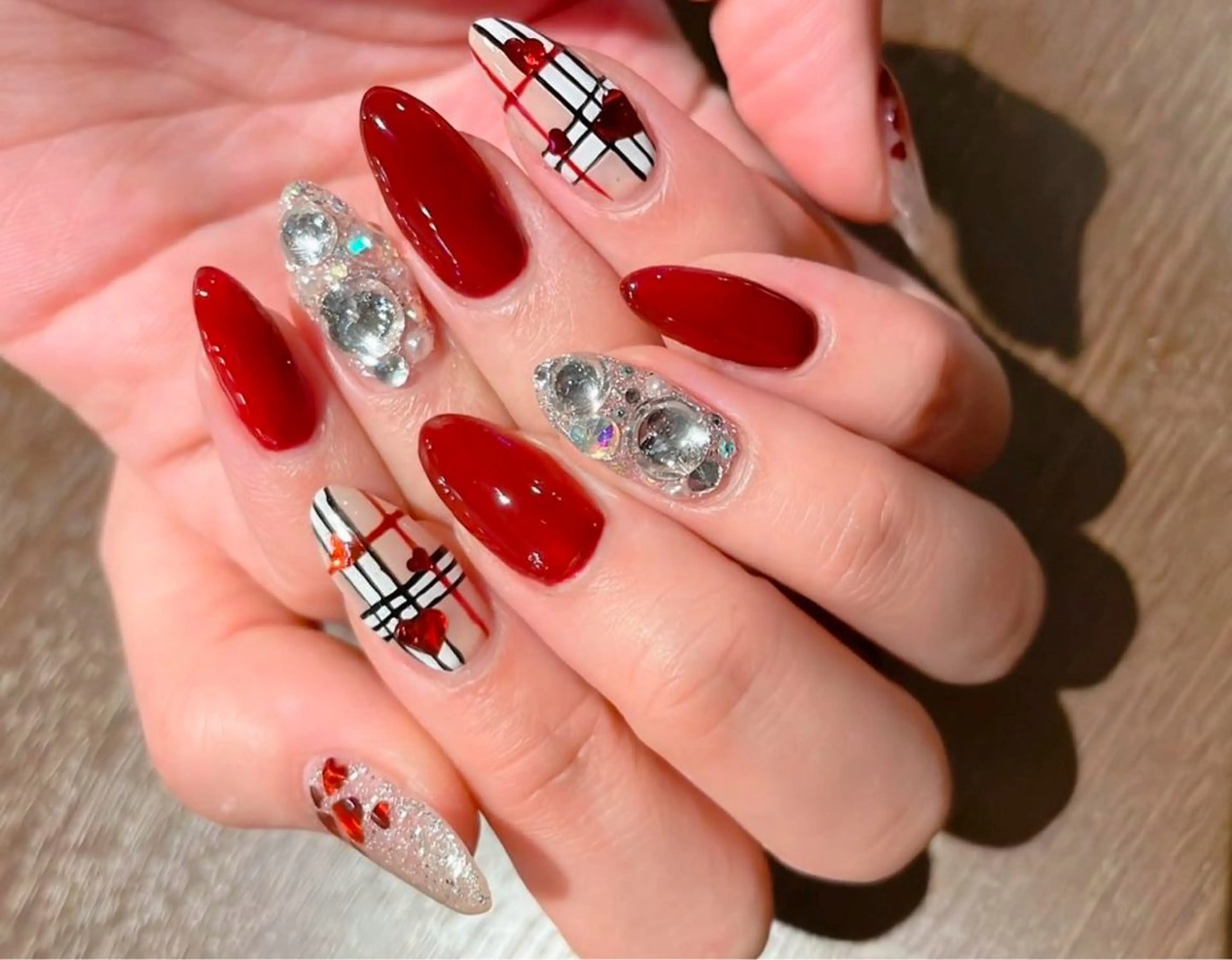 ネイル Ruber Tomokoのネイルデザイン