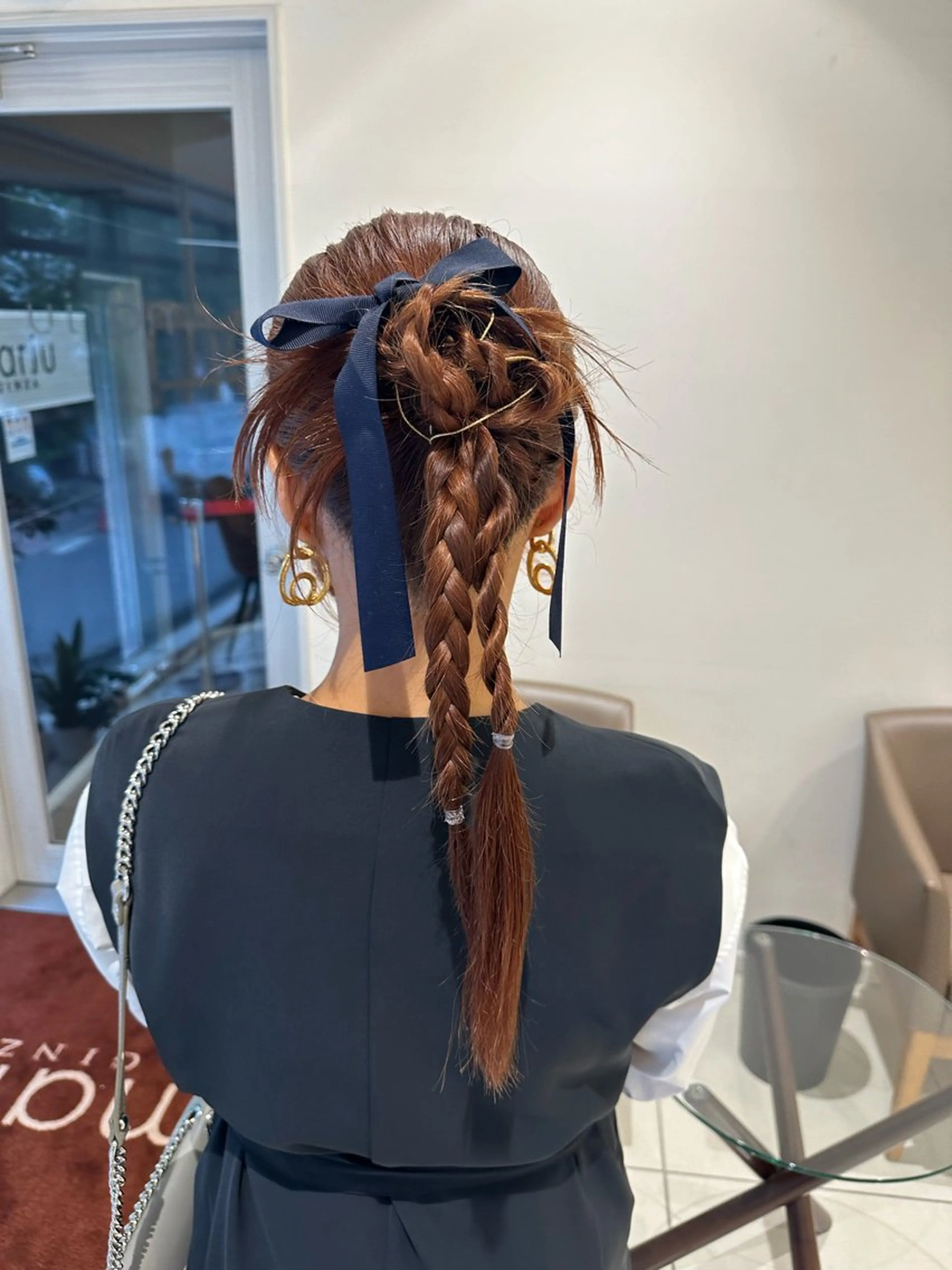 ロング カラー ヘアアレンジ タイトボブ個性派カラ ーAKANEのヘアスタイル