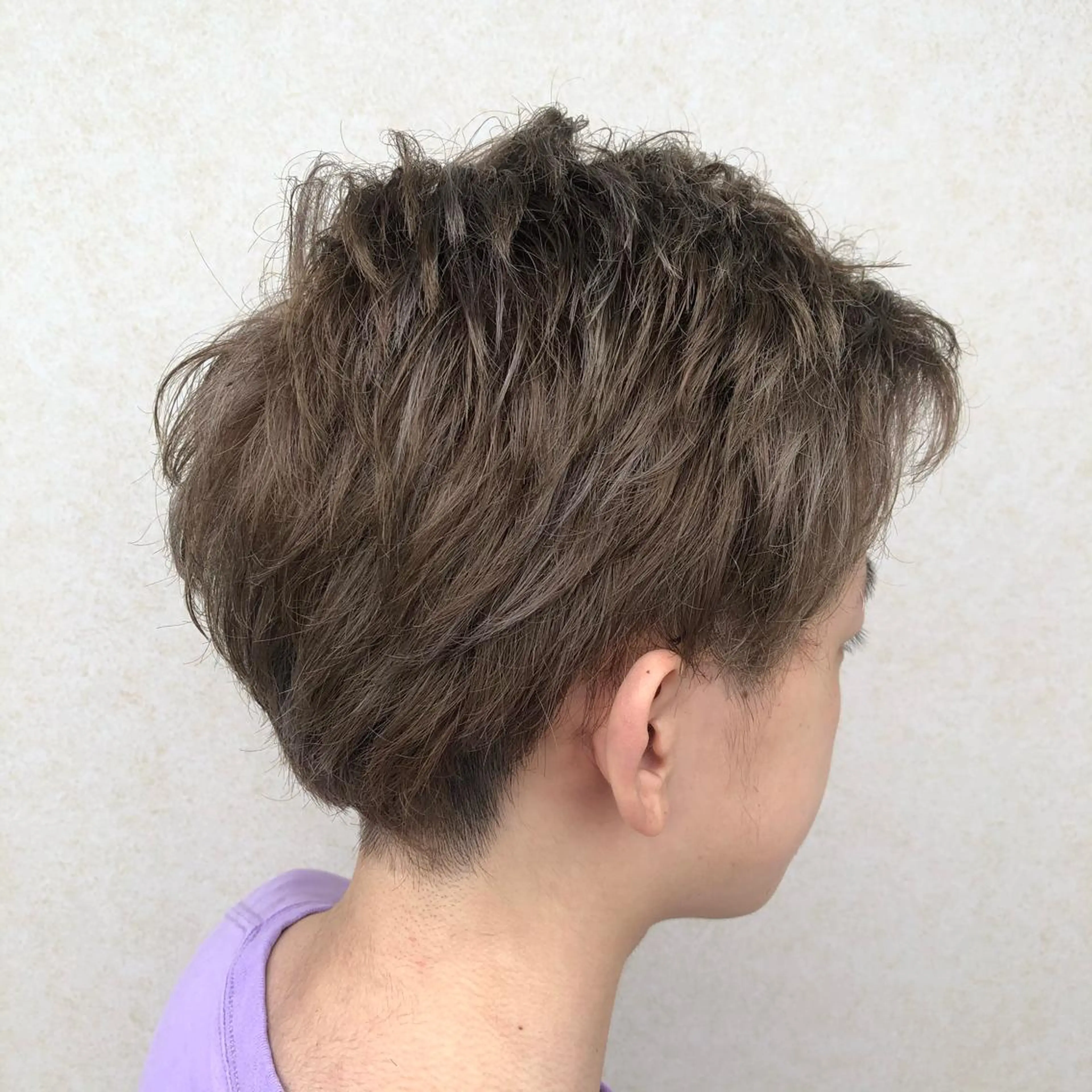 カラー 透明感カラー ダブルカラー ハイライトカラー 井澤 和花のヘアスタイル