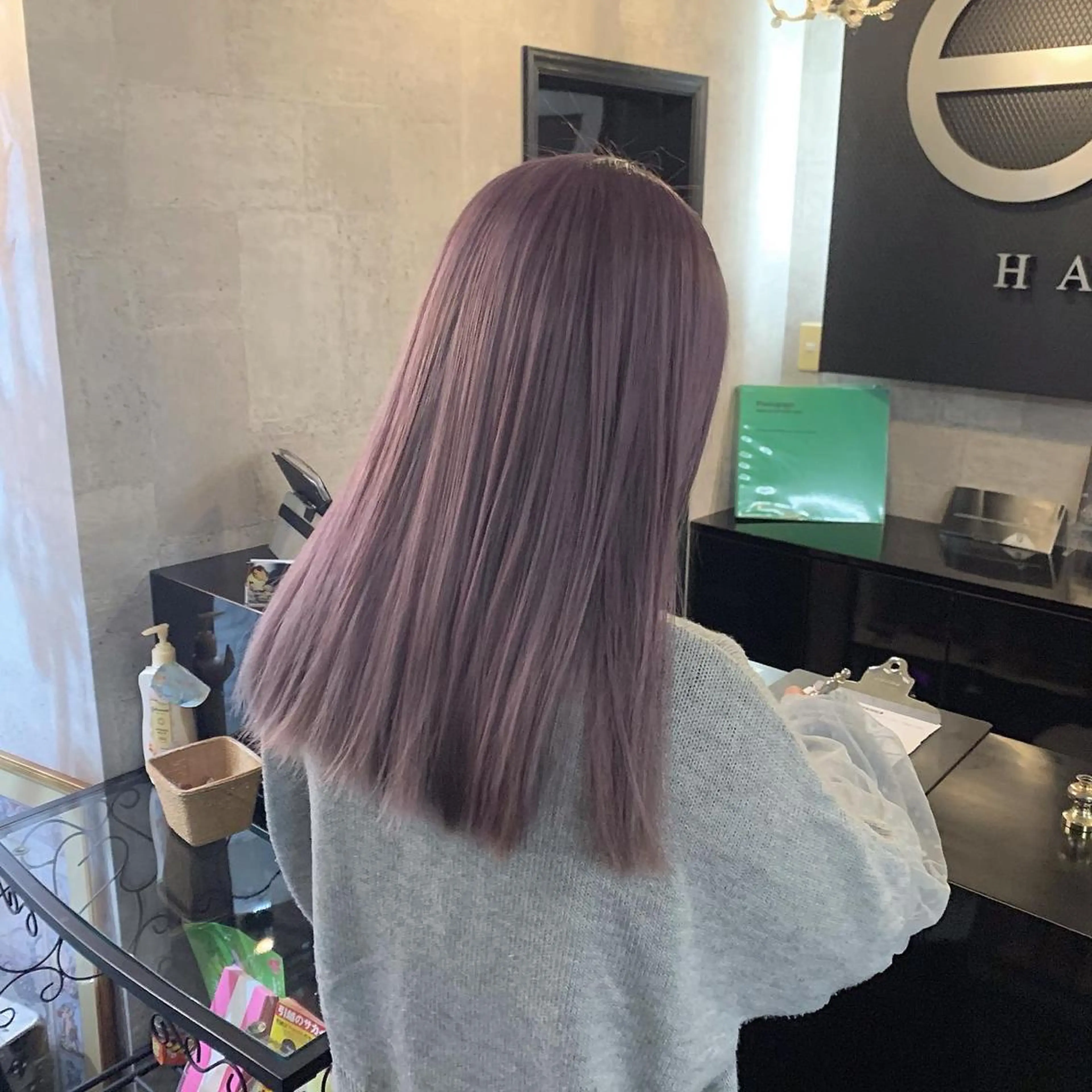セミロング ヘアカラー トリートメント 佐藤 香太のヘアスタイル
