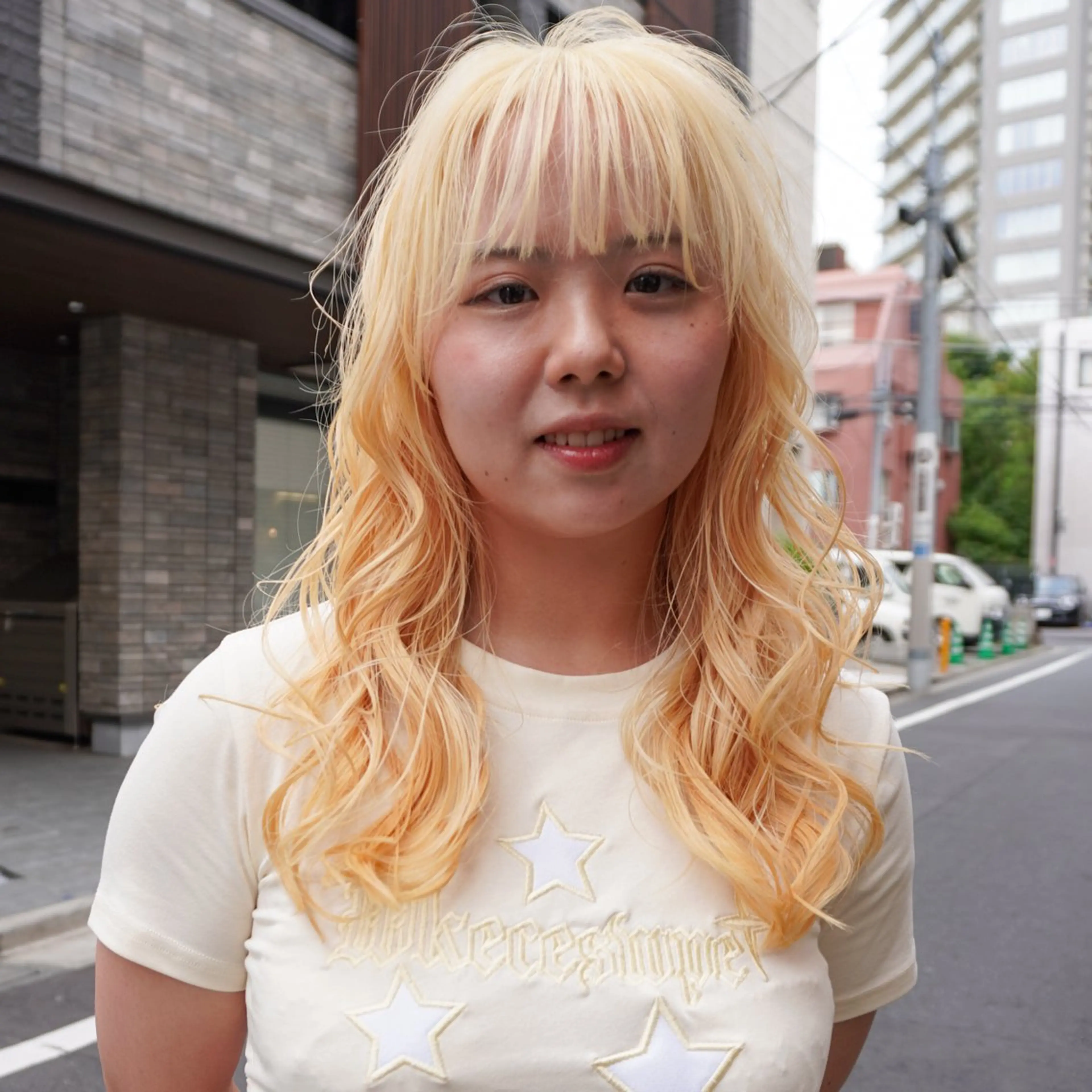 ミディアム カラー ブリーチ 抜きっぱなしブロンド カット ヘアカラー トリートメント メンズヘア/パーマ/ SHOUTOのヘアスタイル
