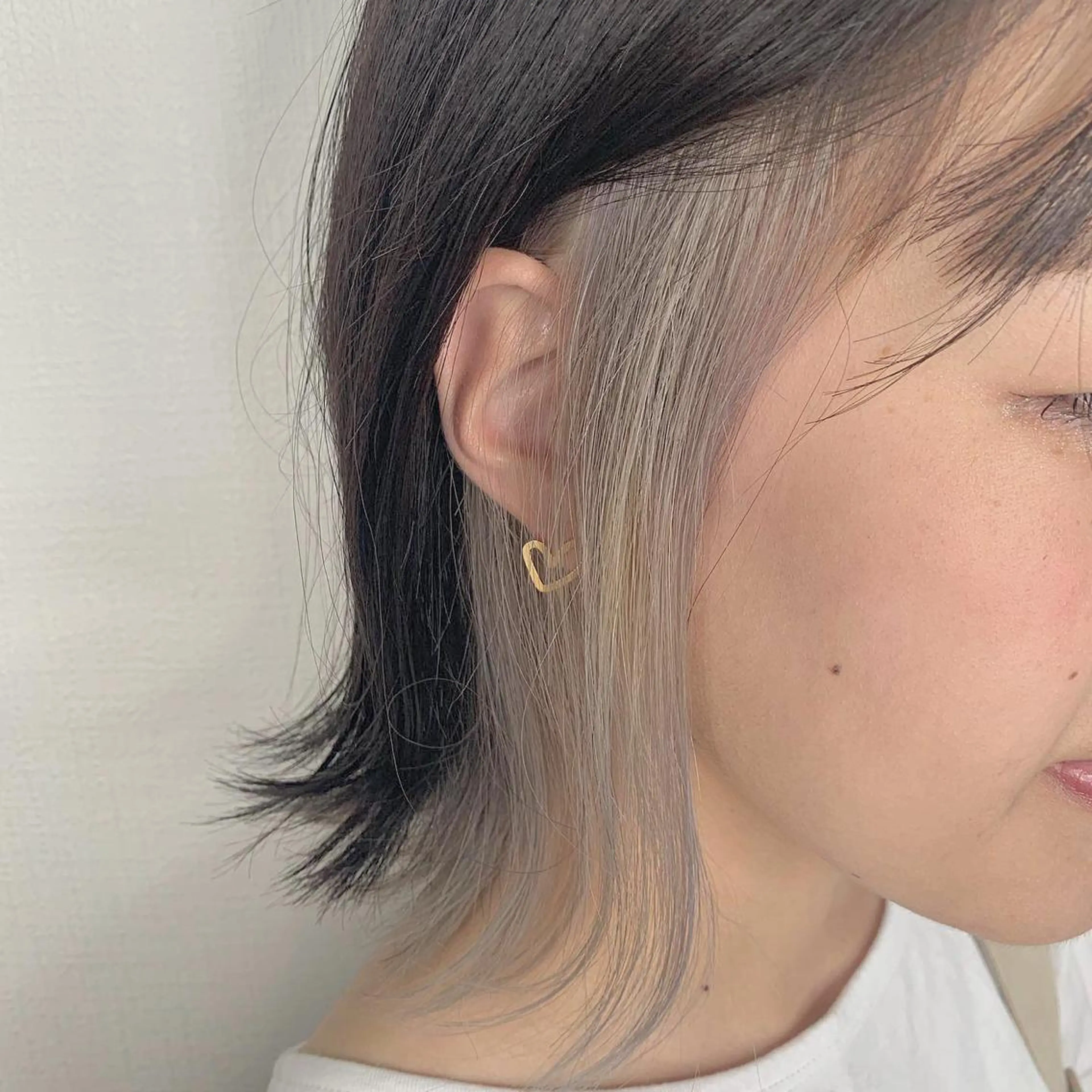 ミディアム ヘアカラー 佐藤 香太のヘアスタイル