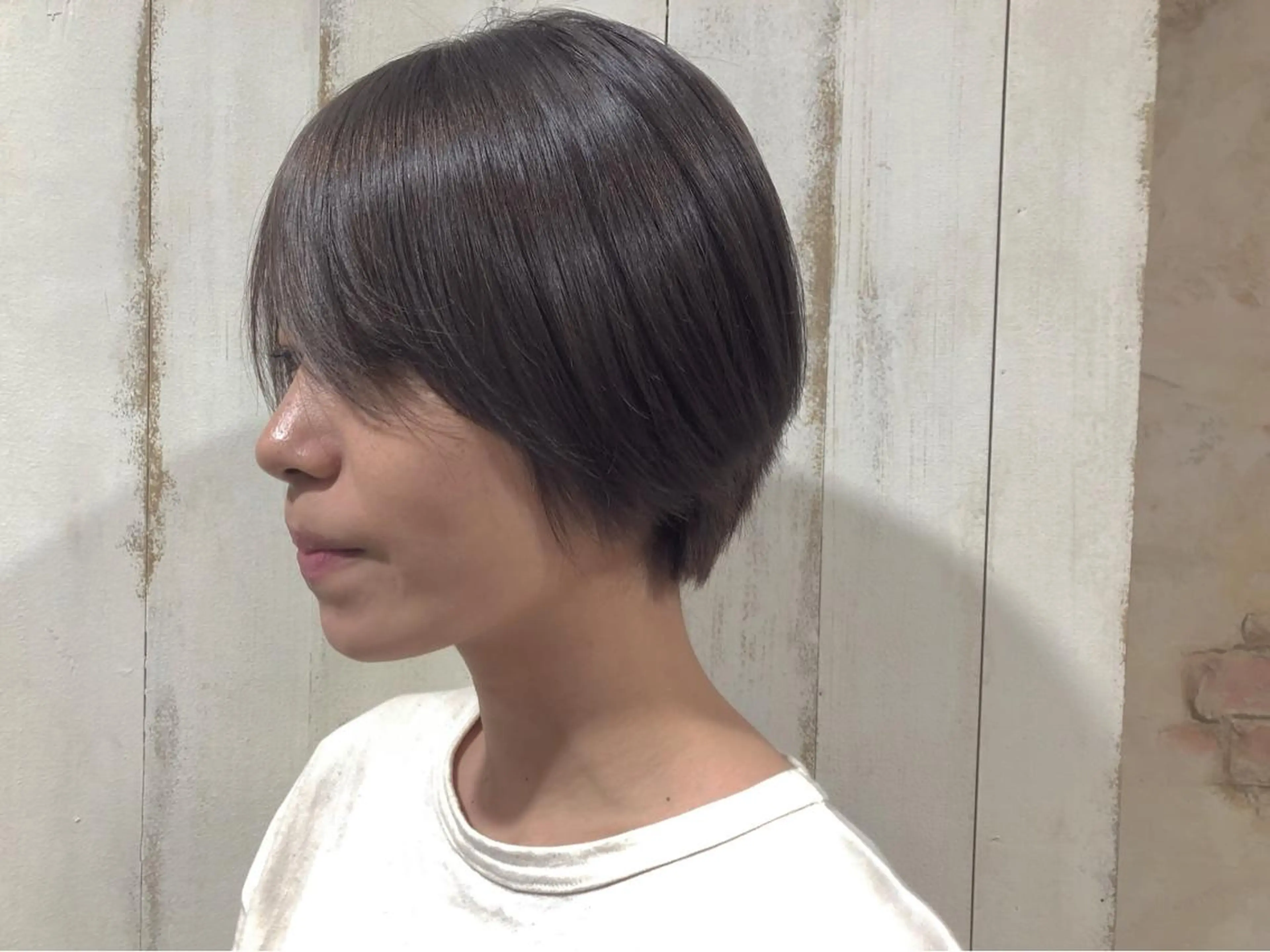 ショート カラー ハンサムショート ブリーチ 透明感カラー ハイトーンカラー ショートヘア パ ルのヘアスタイル