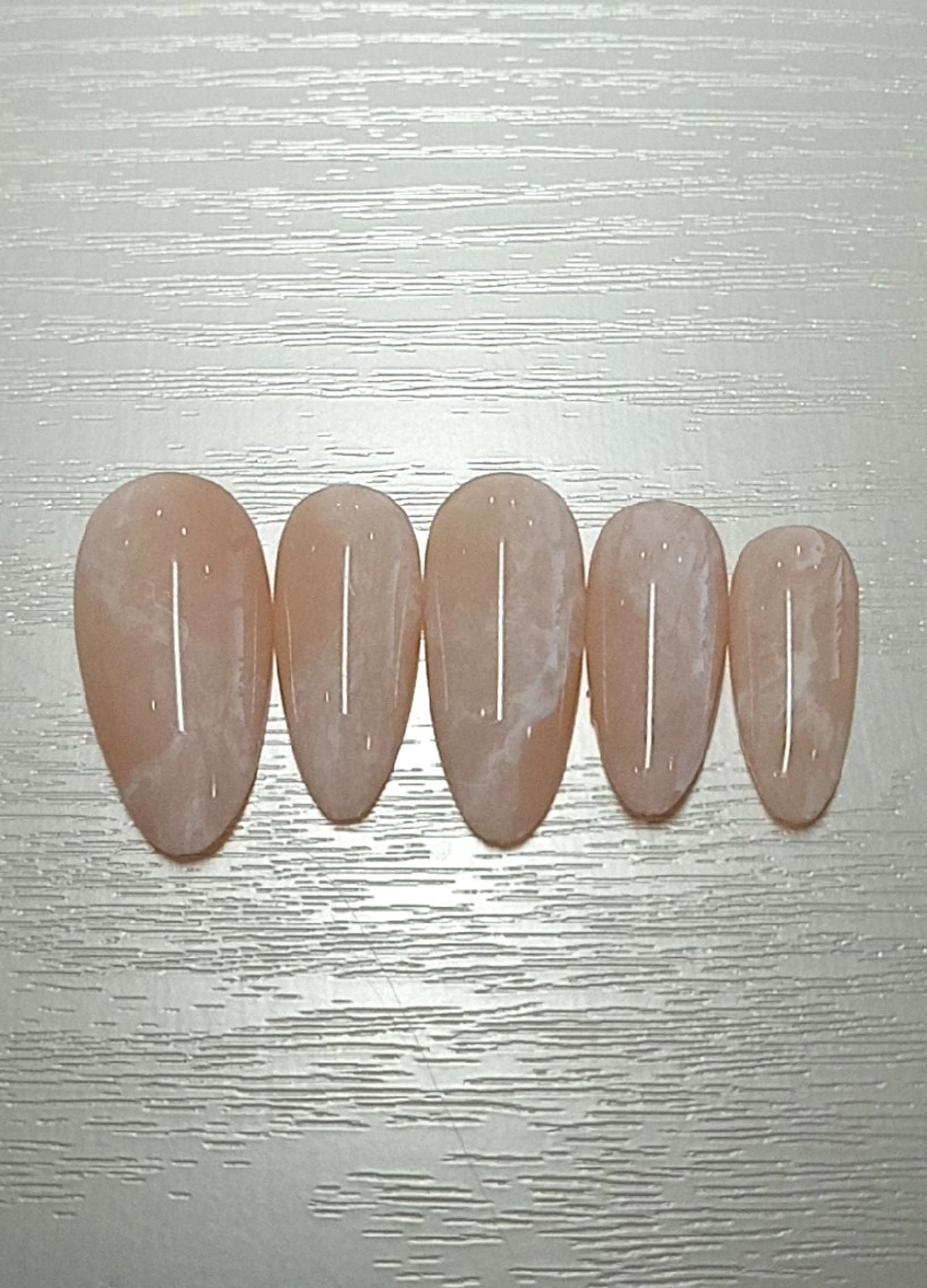 ネイル オフィスネイル フットケアルーム ~KaPilina~のネイルデザイン