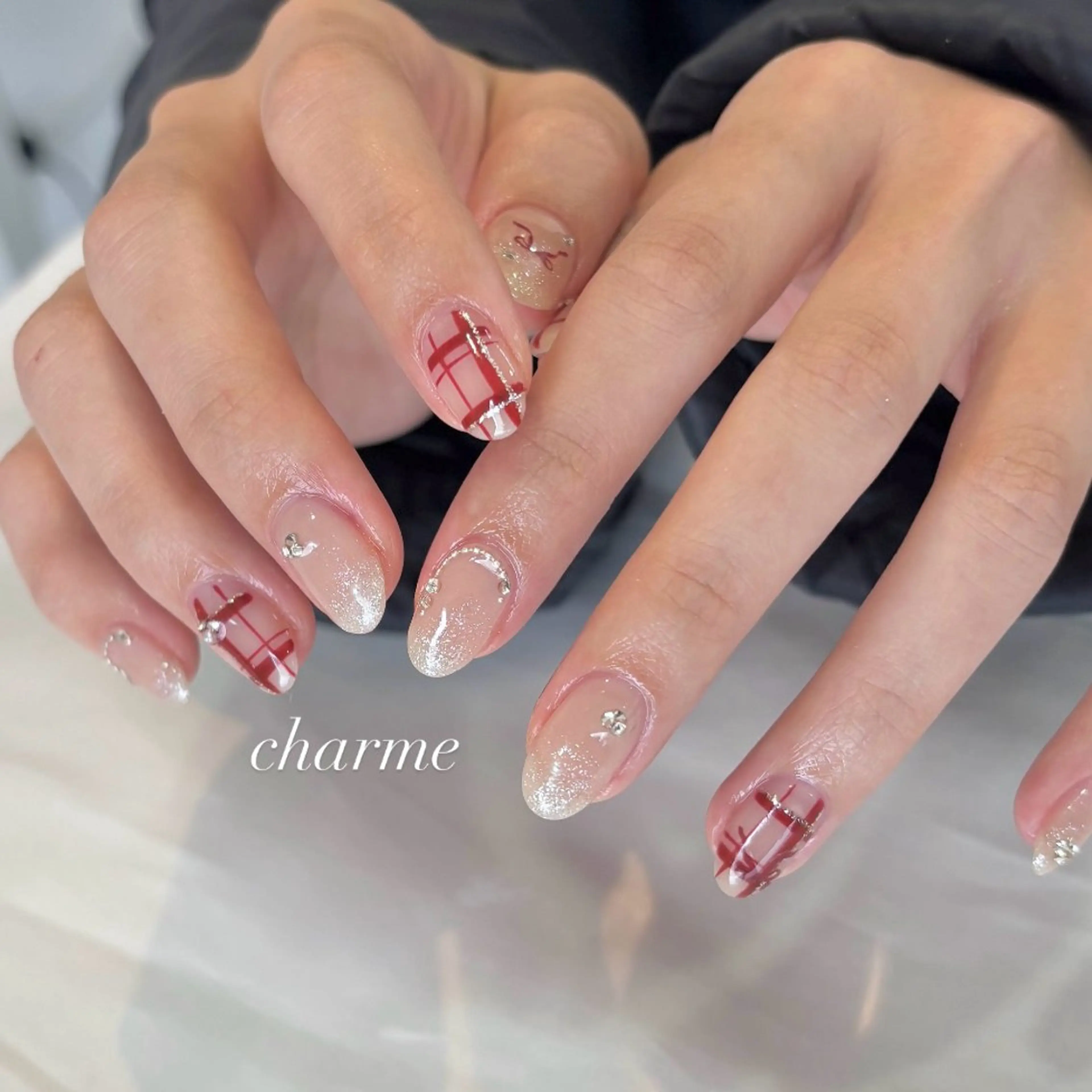 ネイル ラメ(グリッター) ホワイト ハンドネイル charme nailのネイルデザイン