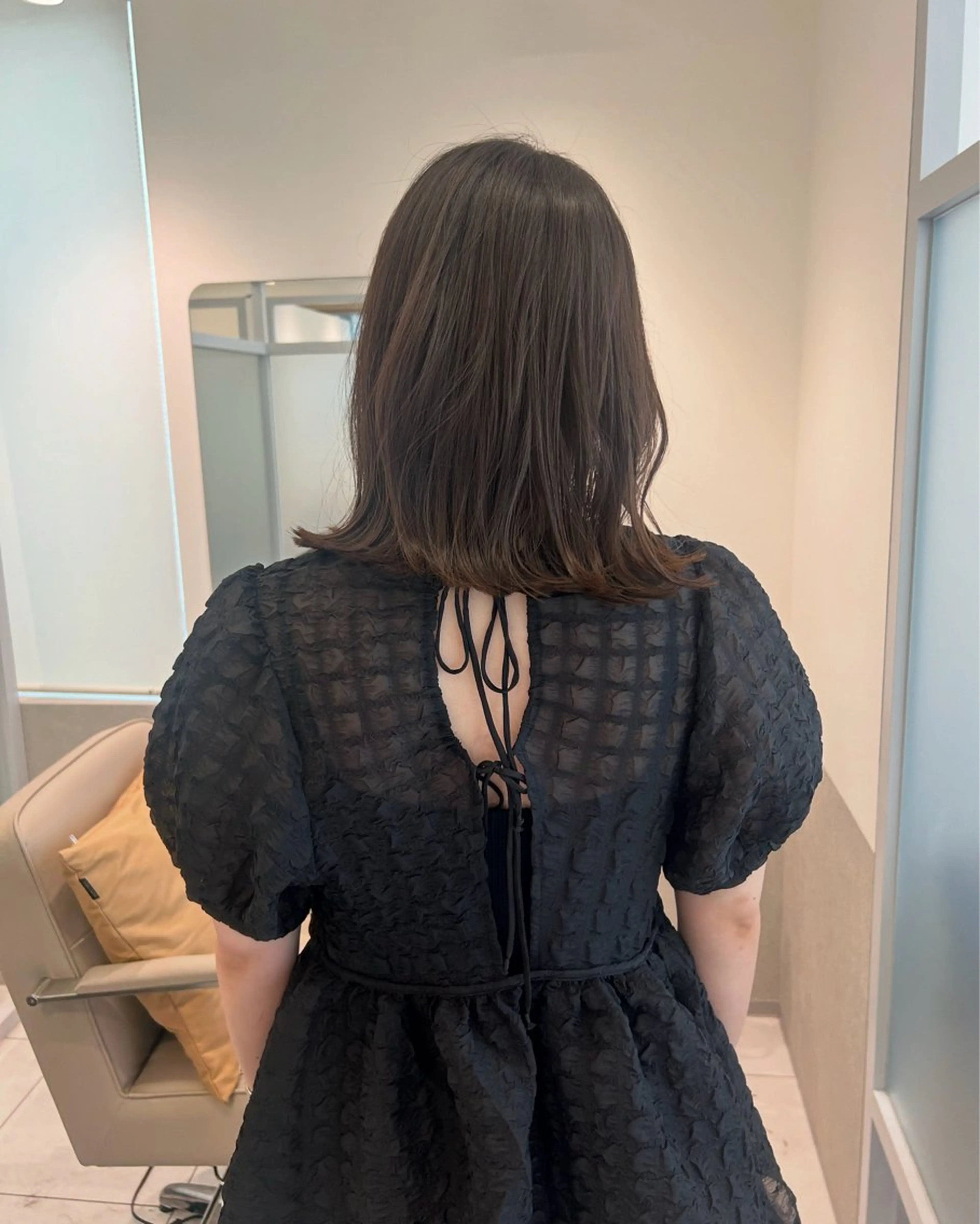 ミディアム カラー オリーブ/アッシュ やわらか透明感カラーのヘアスタイル