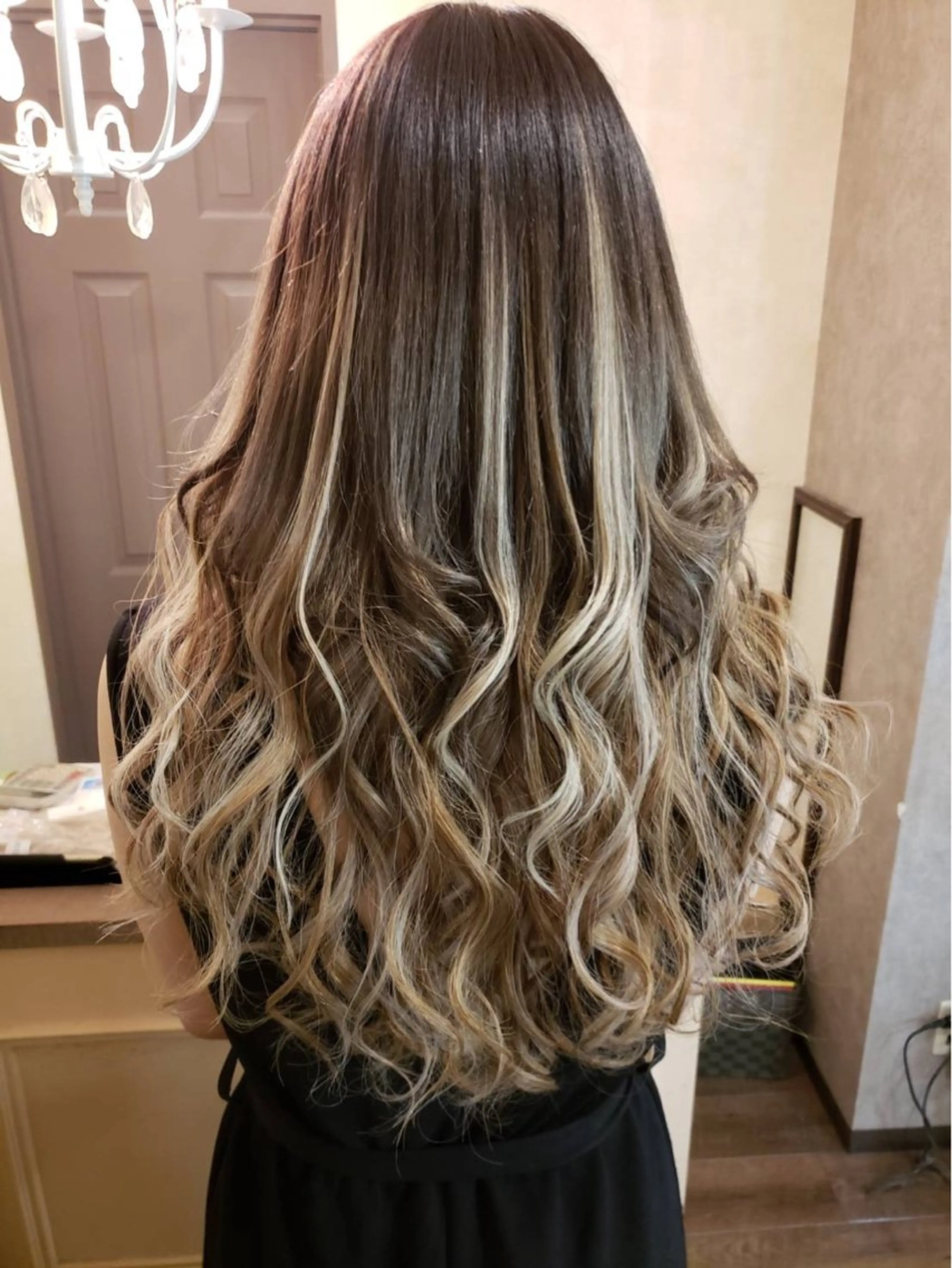 ロング ヘアアレンジ シールエクステ エクステ カット エクステ MagicMush ✴︎シールエクステのヘアスタイル