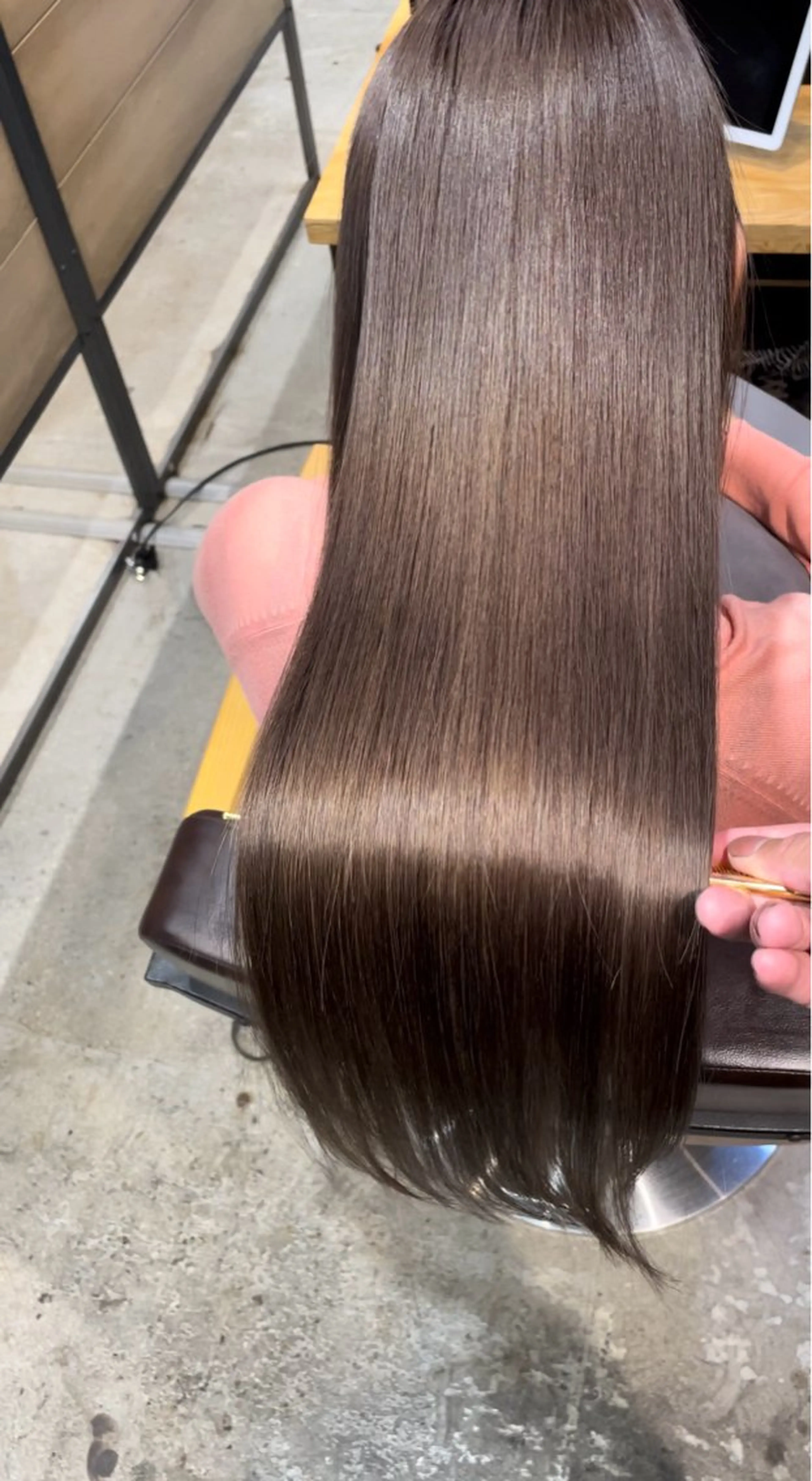 ロング 髪質改善 縮毛矯正 トリートメント 酸性ストレート トリートメント HANARE by youres hair 神楽坂所属・神楽坂/縮毛矯正/ 髪質改善/香村優弥のヘアスタイル