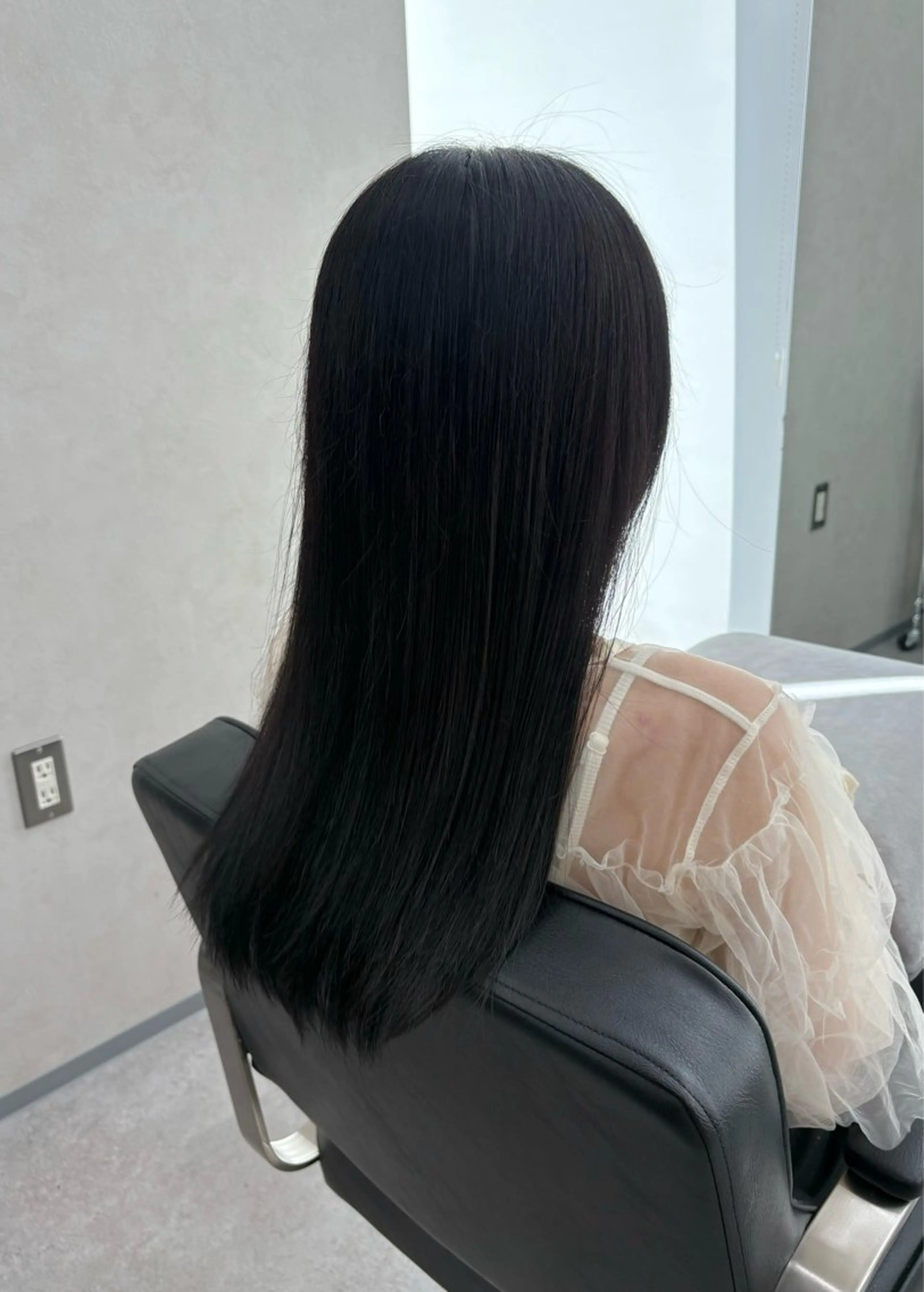 ロング パーマ ロング カット パーマ トリートメント qumu 横浜所属・🌿ボブ/縮毛矯正/ 透明感カラー🌿神永のヘアスタイル