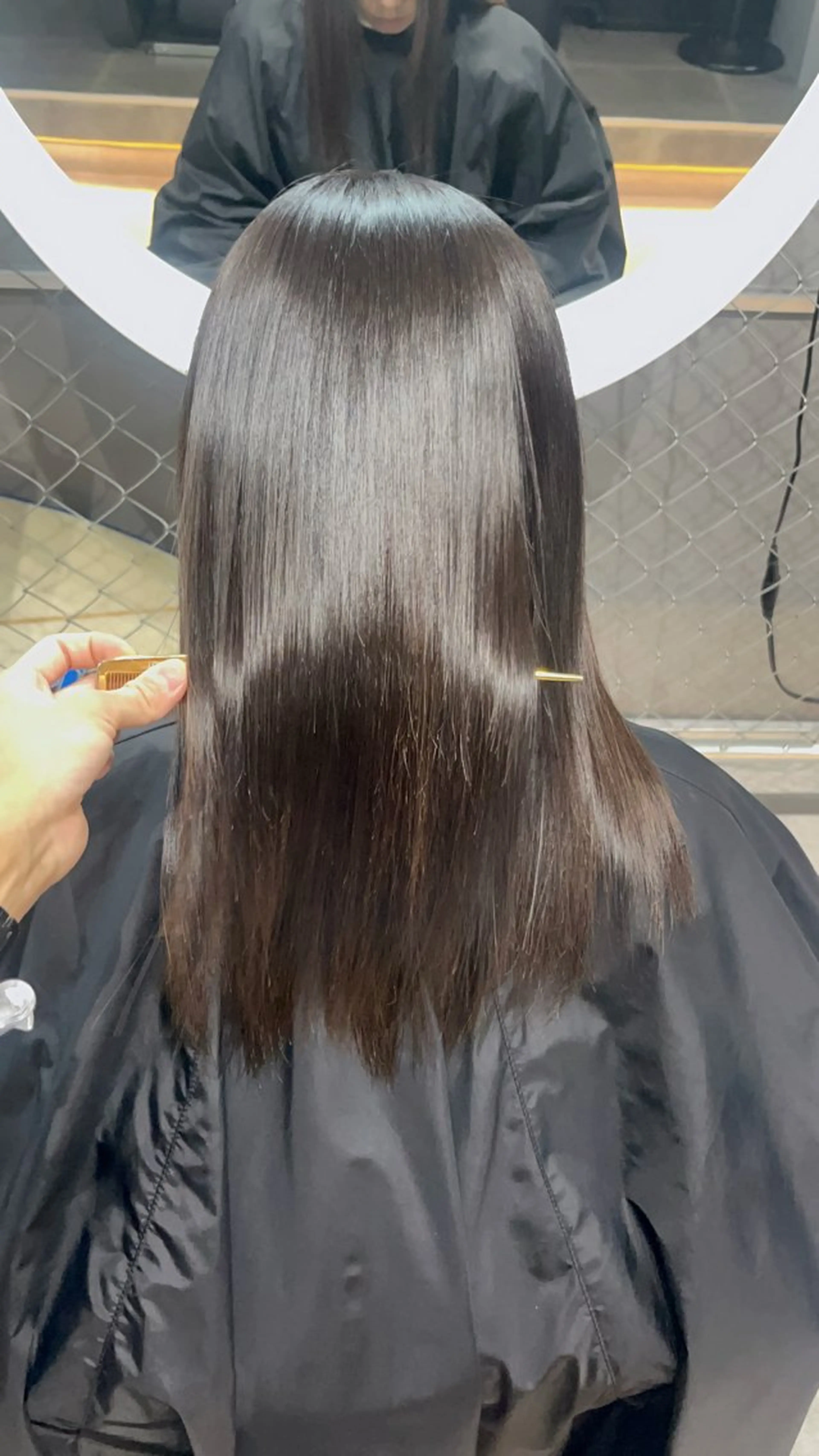 ミディアム 縮毛矯正 トリートメント CoCooN TAKUMAのヘアスタイル