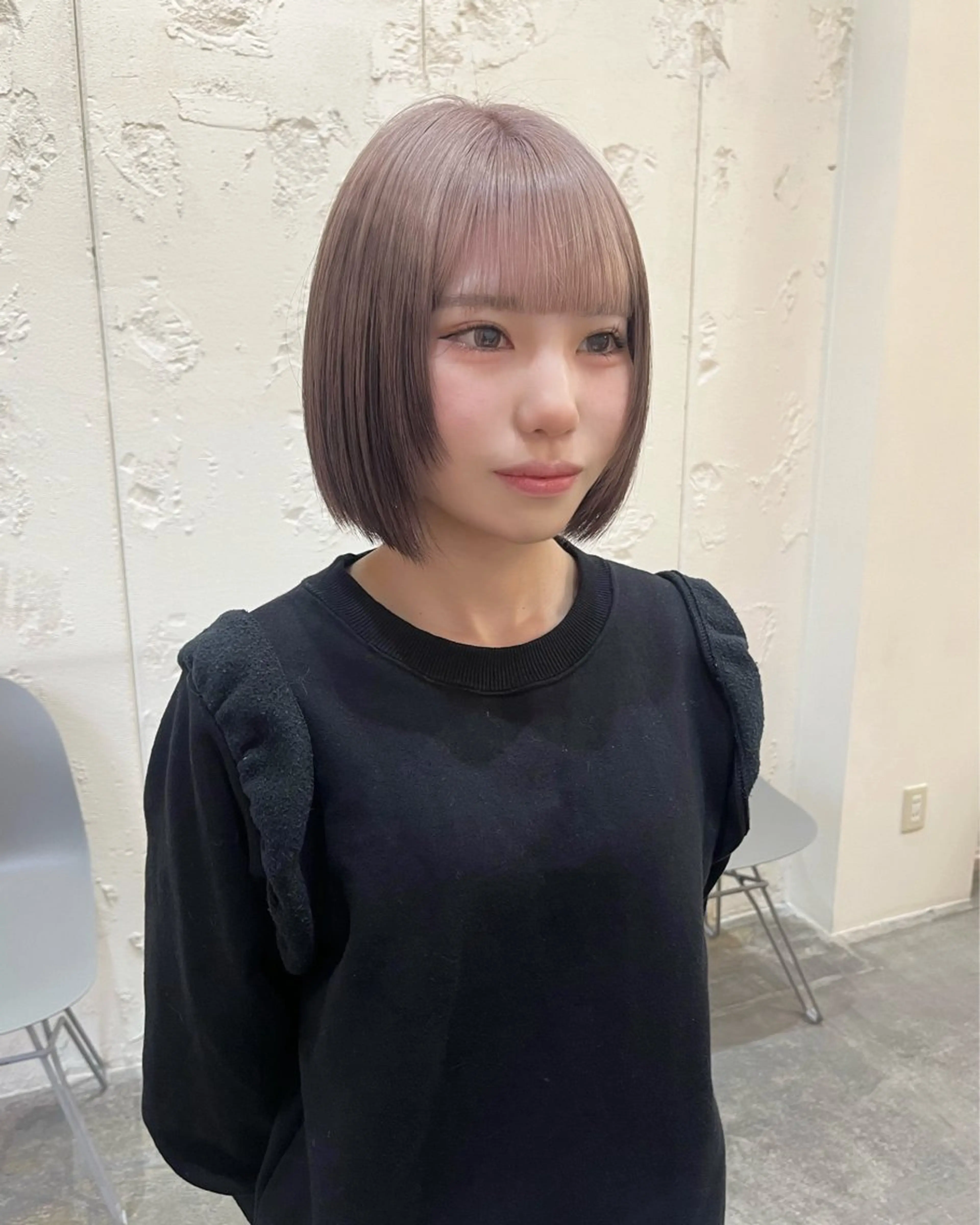 ショート カラー ベージュカラー ブラウンカラー ブラウンベージュ ボブ SALOWIN町田所属・ハイトーン🦢 Natsumiのヘアスタイル