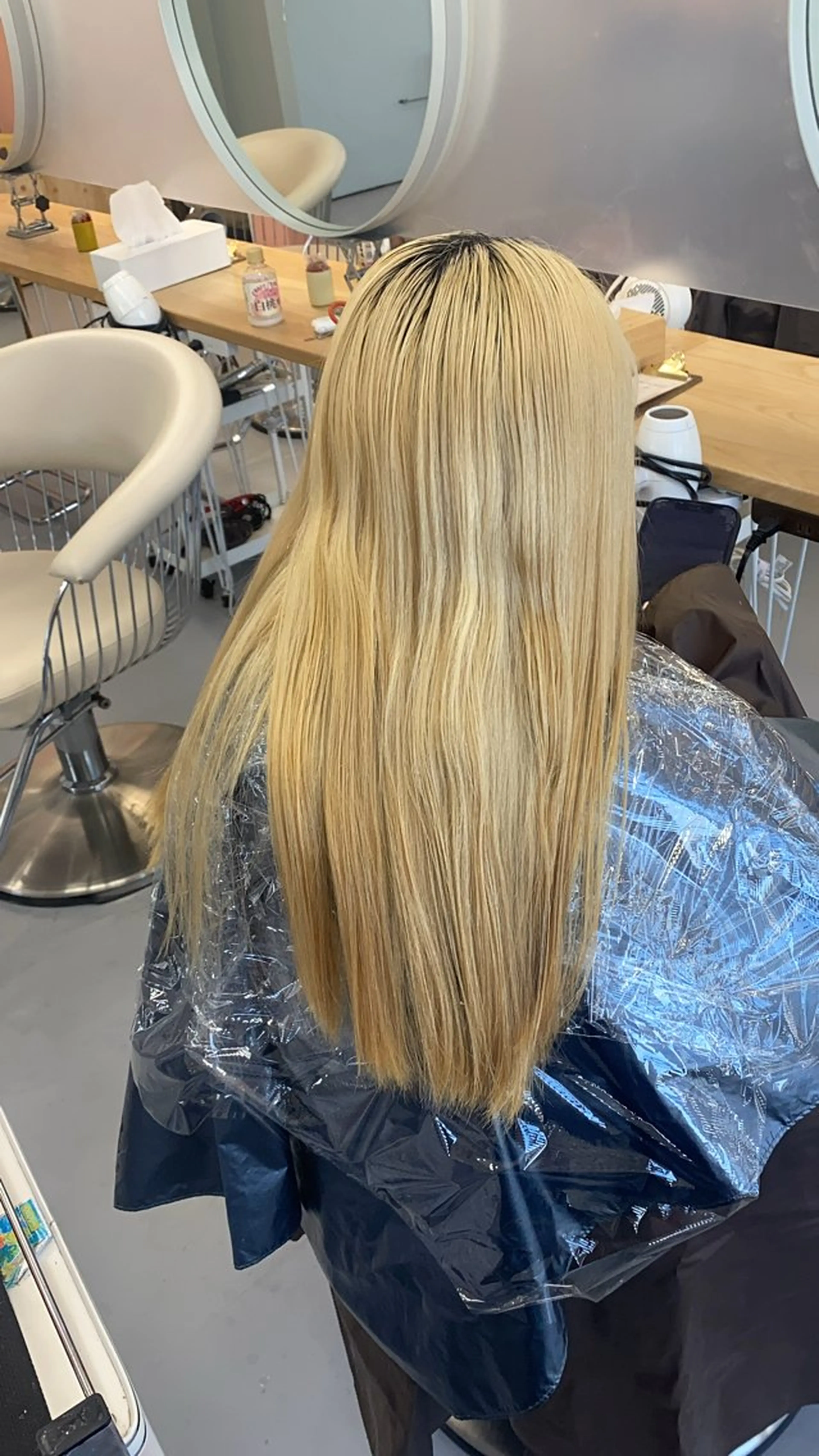 ロング カラー メンズ ケアブリーチ/ツヤ髪 /ハイトーン/西村のヘアスタイル