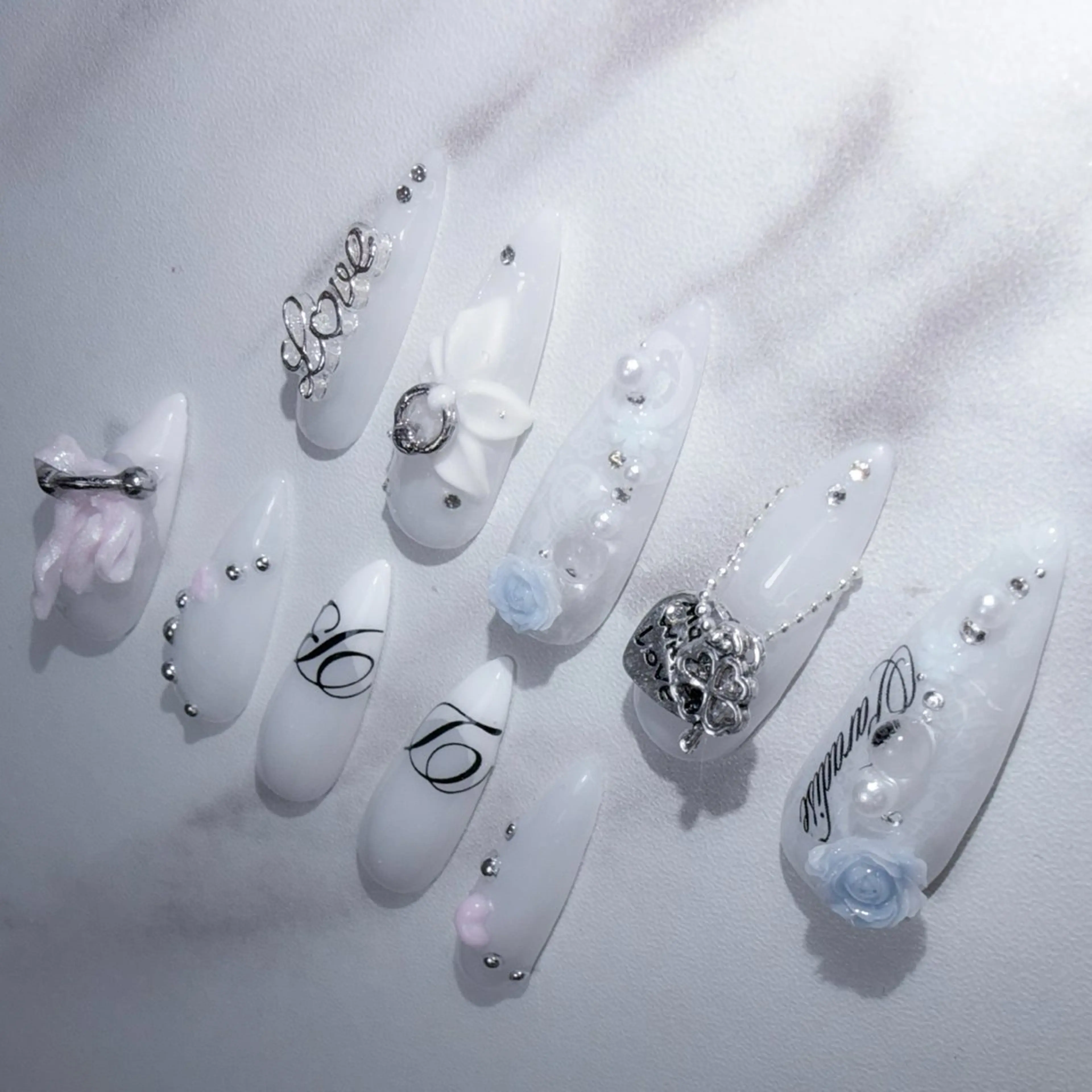 ネイル ハンドネイル ユカ‎𖤐nail 堺筋本町/心斎橋のネイルデザイン