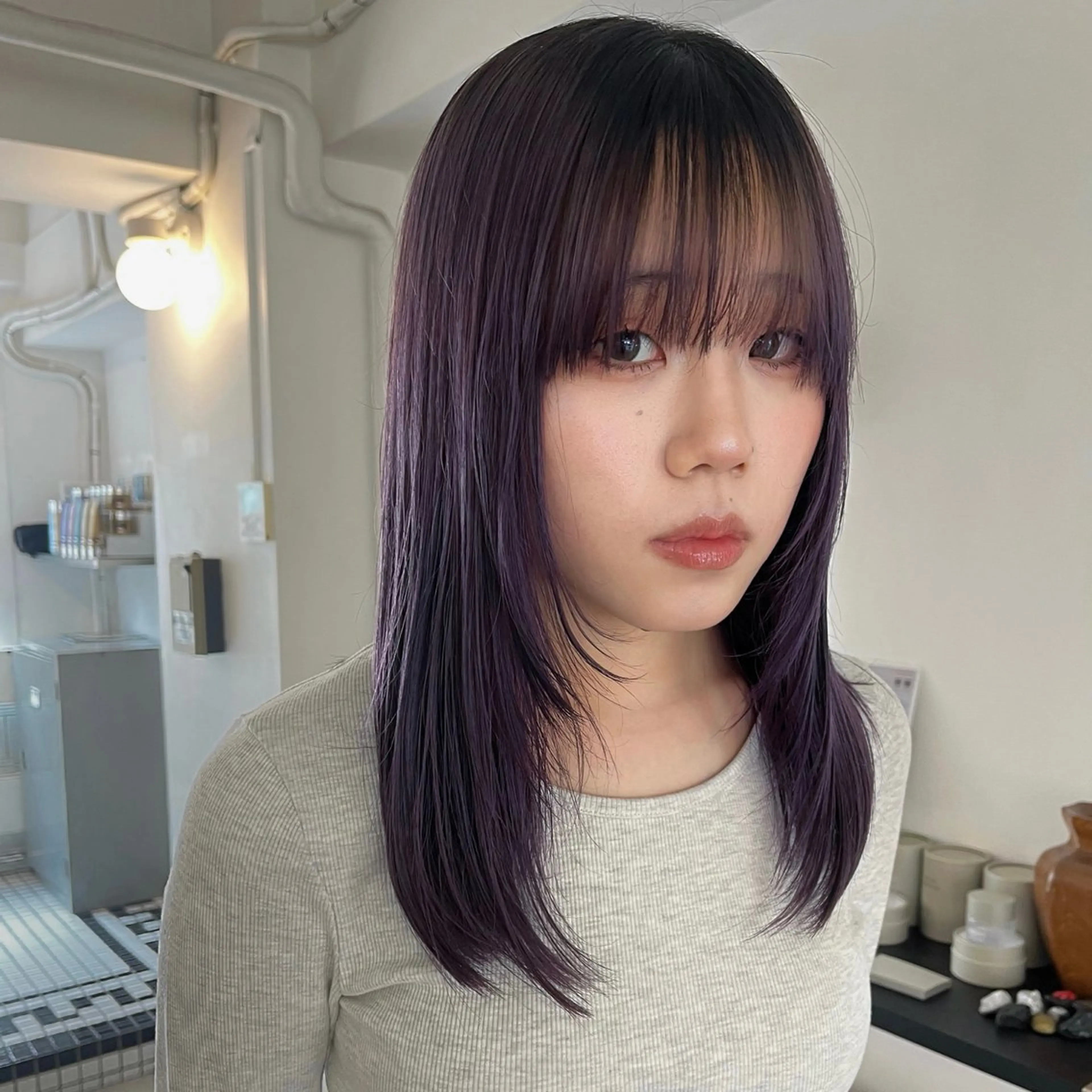 ミディアム カラー ブリーチ パープルカラー カット ヘアカラー トリートメント タマキ/似合わせ カット/Wカラーのヘアスタイル