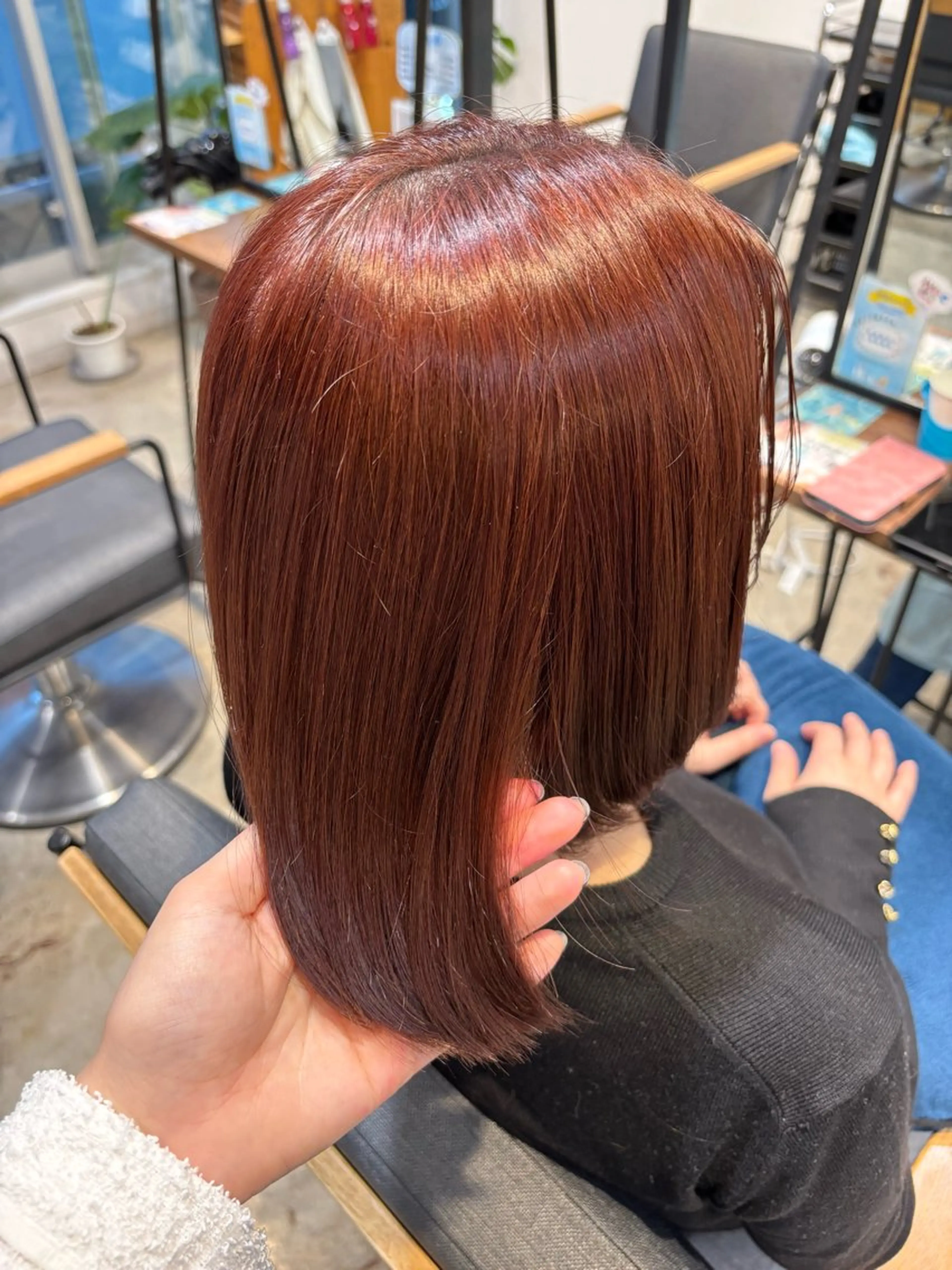 ショート カラー ブリーチ 透明感カラー ブリーチなしカラー 艶カラー🥣ショート /レイヤー/小由葵のヘアスタイル