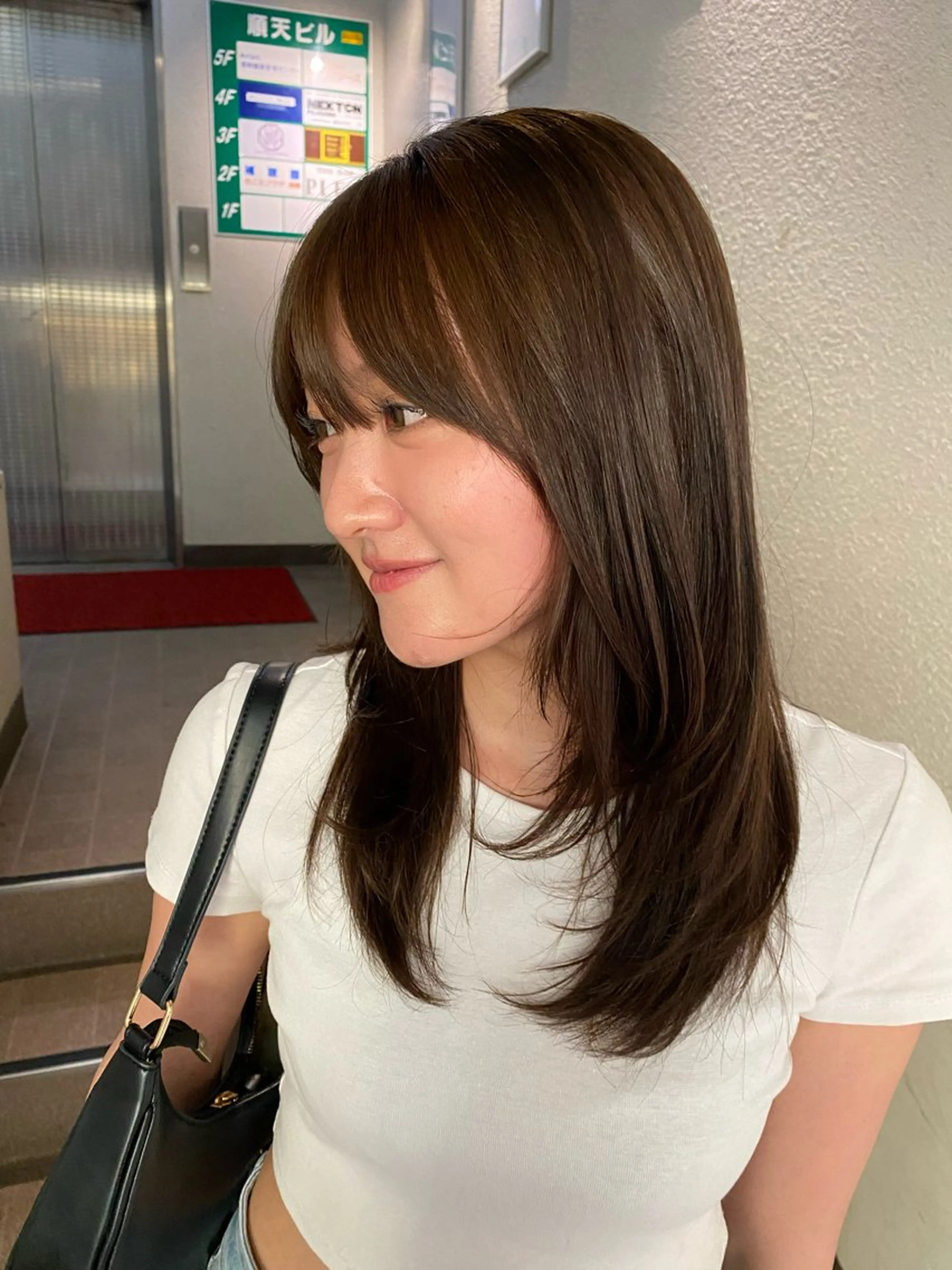 カラー カット ヘアカラー ナチュラルヘア🫧 ナナミのヘアスタイル