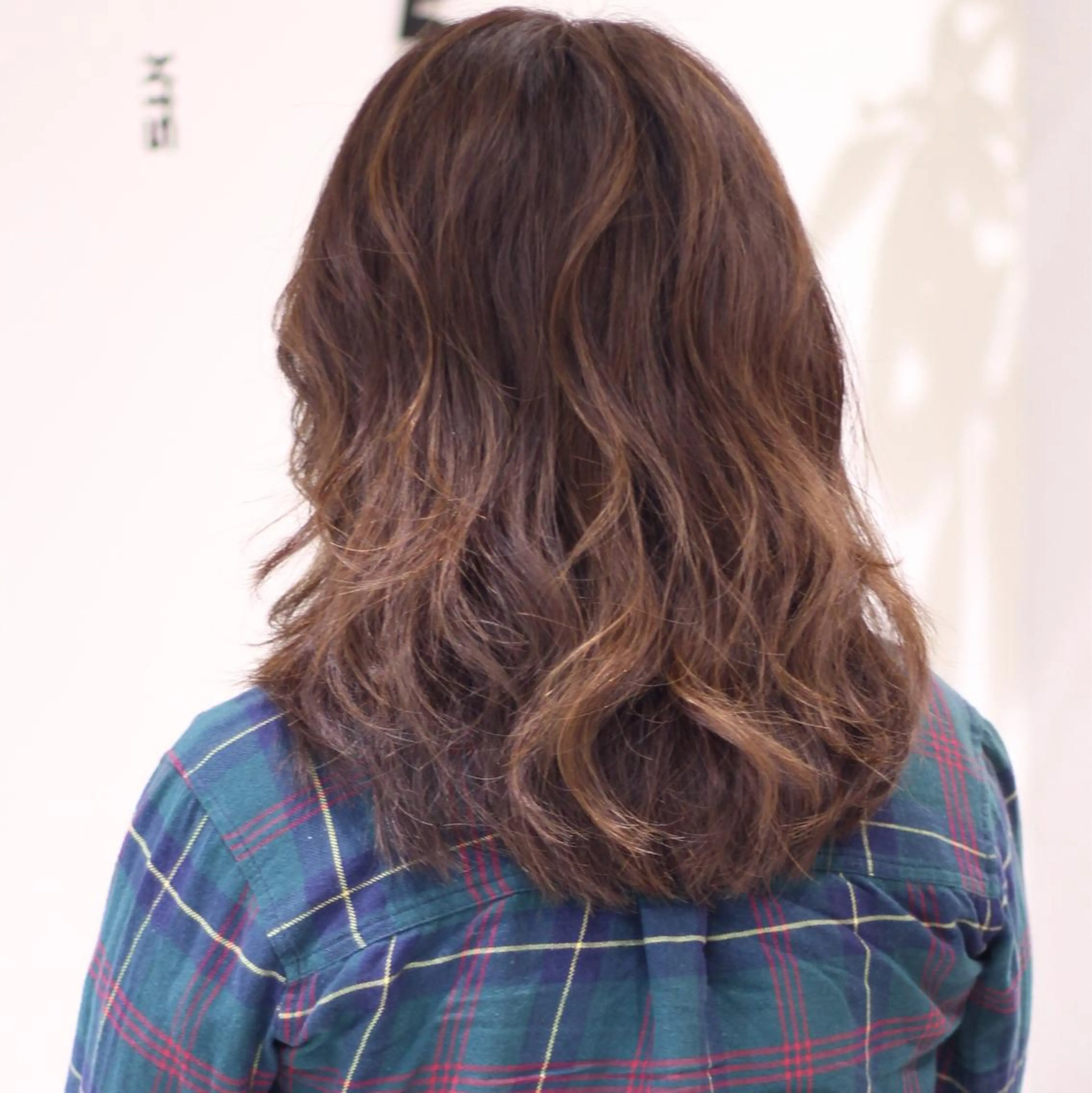 カラー ハイライトカラー 中林 由佳のヘアスタイル