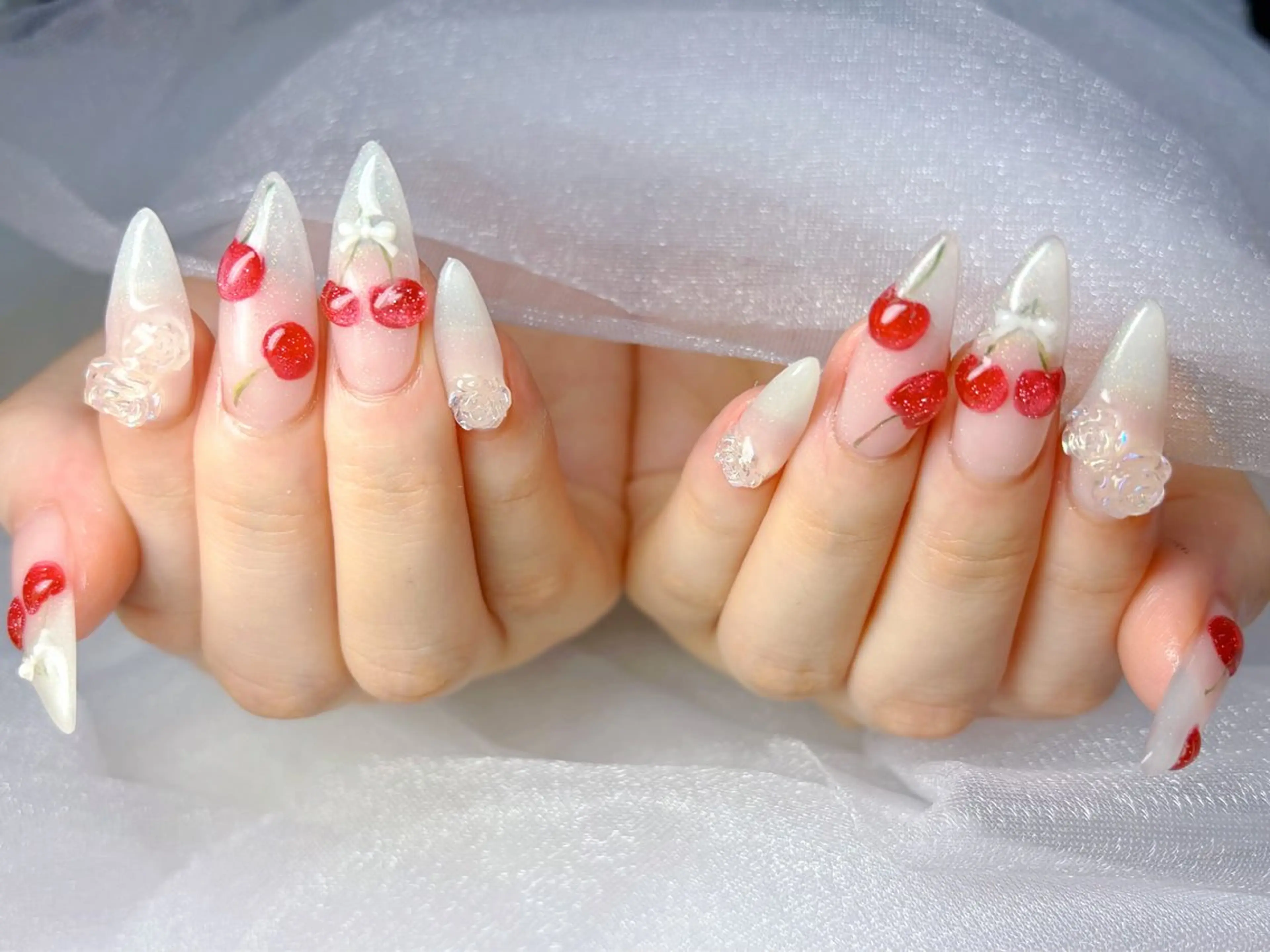 ネイル ハンドネイル Queennail 北堀江Yumiのネイルデザイン