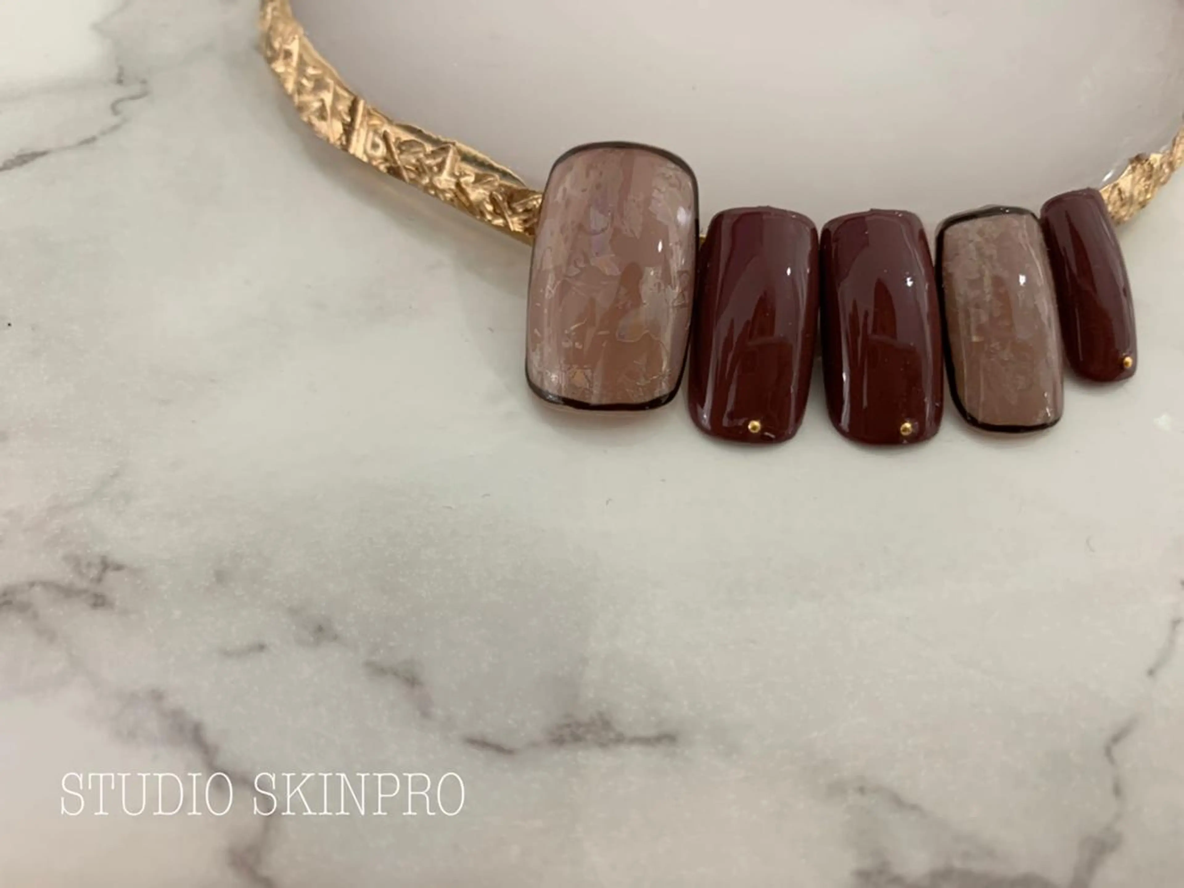 ネイル Nail 予約受付スキンプロのネイルデザイン