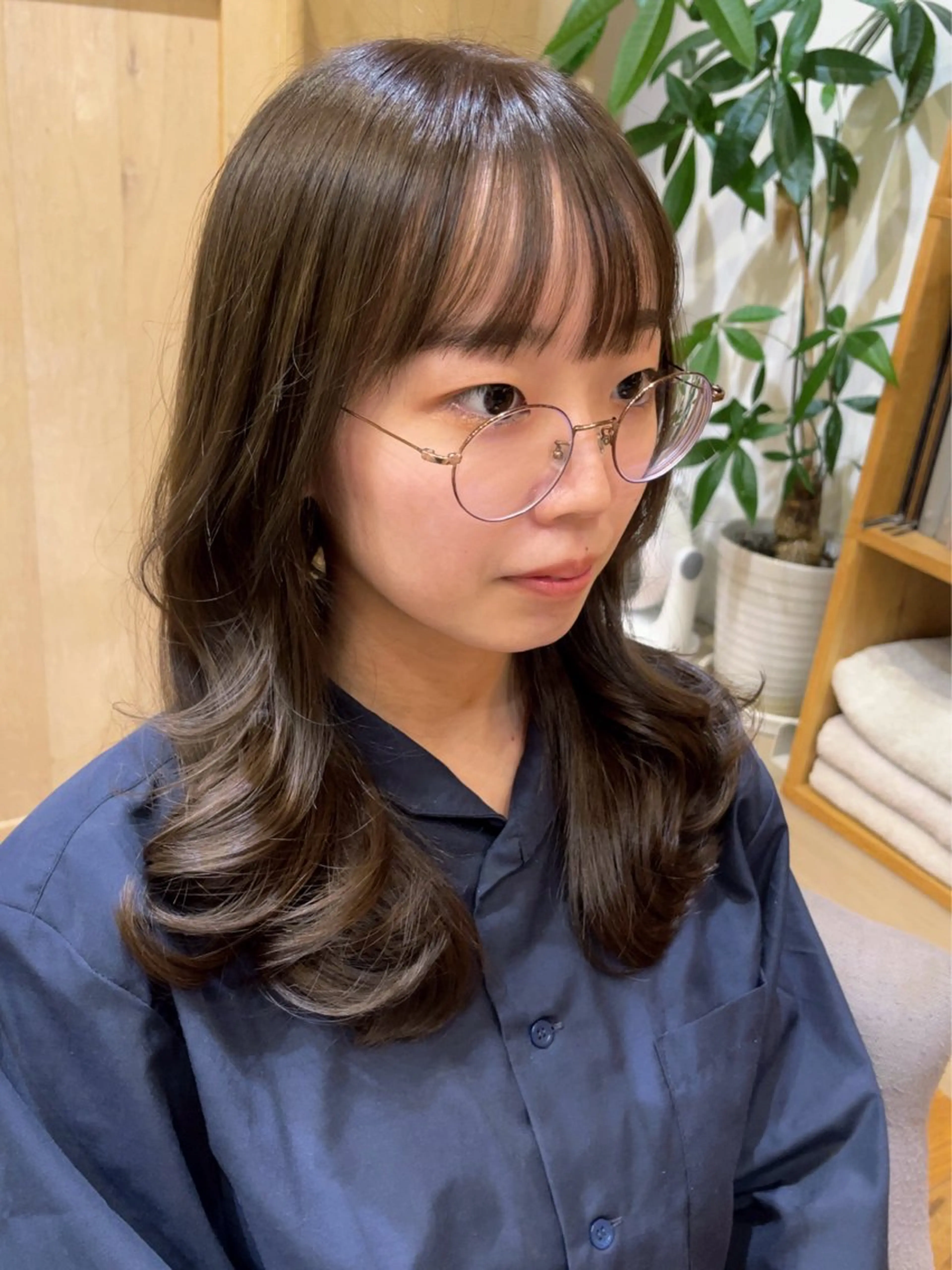 ミディアム レイヤーカット 暖色カラー/ダブル カラー/名古屋/辻のヘアスタイル